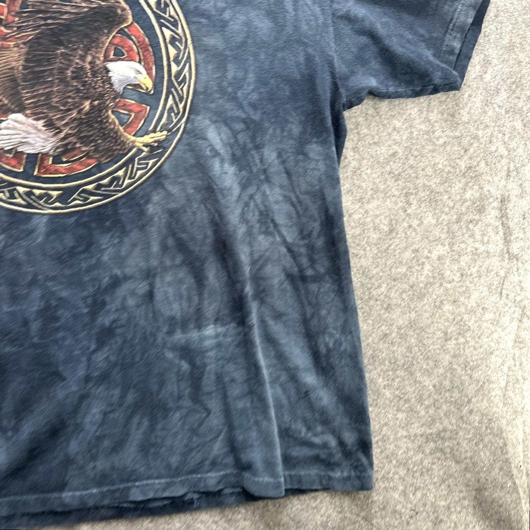 The Mountain VINTAGE The Mountain Shirt Mens XL Blue Bald Eagle Graphic Tie Dye USA Made 2009 Size US XL / EU 56 / 4 - 6 Thumbnail
