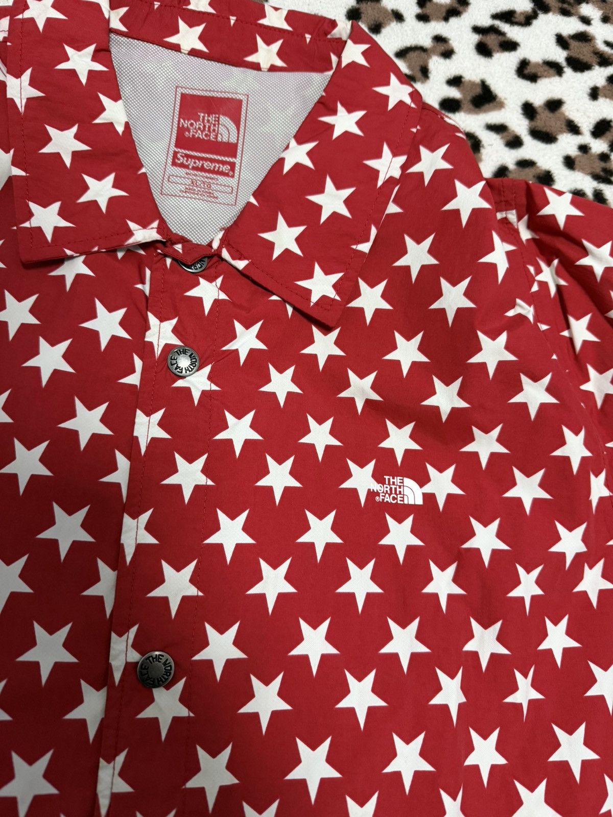Supreme × The North Face Supreme tnf the north face 15ss red star stars coach jacket Size US XL / EU 56 / 4 - 6 Thumbnail