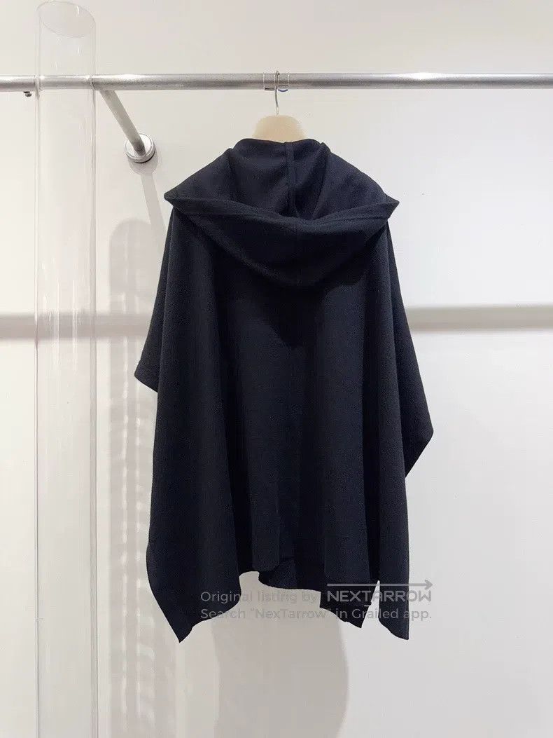 Louis Vuitton Louis Vuitton Black Cape Jacket Size US S / EU 44-46 / 1 - 2 Thumbnail