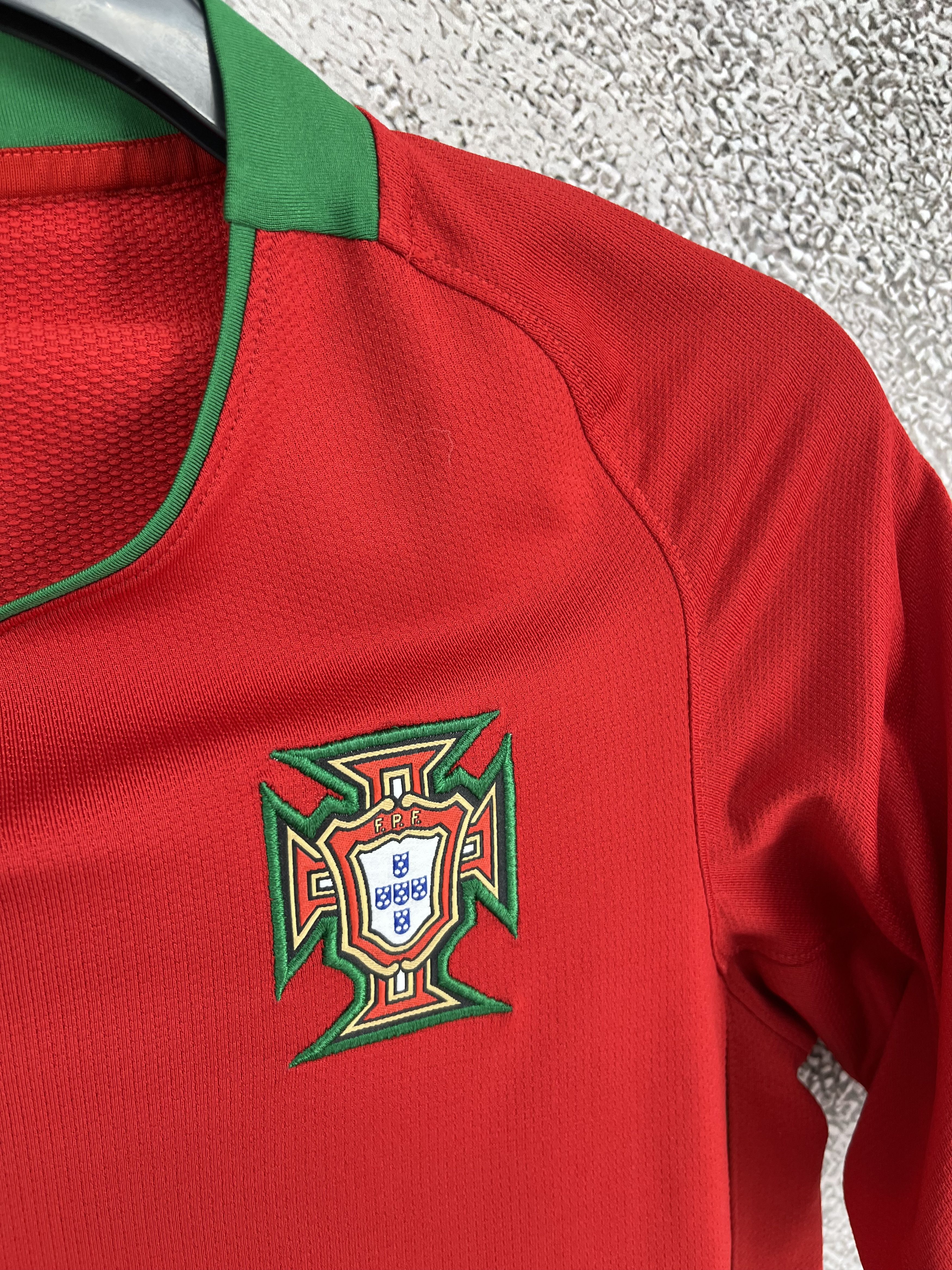 Nike Vintage Nike Portugal Soccer Jersey Football World Cup Size US S / EU 44-46 / 1 - 8 Thumbnail