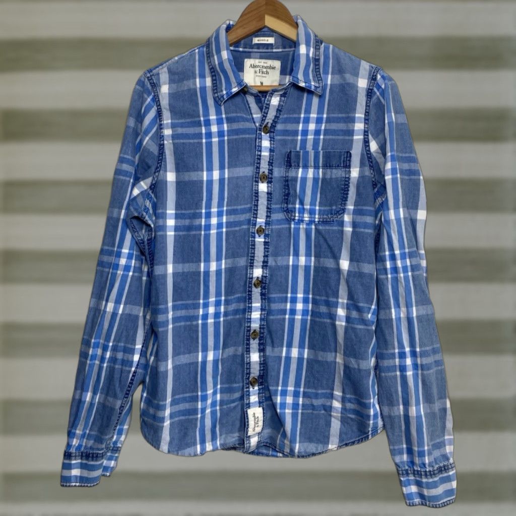Abercrombie & Fitch VINTAGE Abercrombie & Fitch Button-Up Plaid Shirt Muscle Fit Sz M Mens Shirt Blue Size US M / EU 48-50 / 2 - 1 Thumbnail