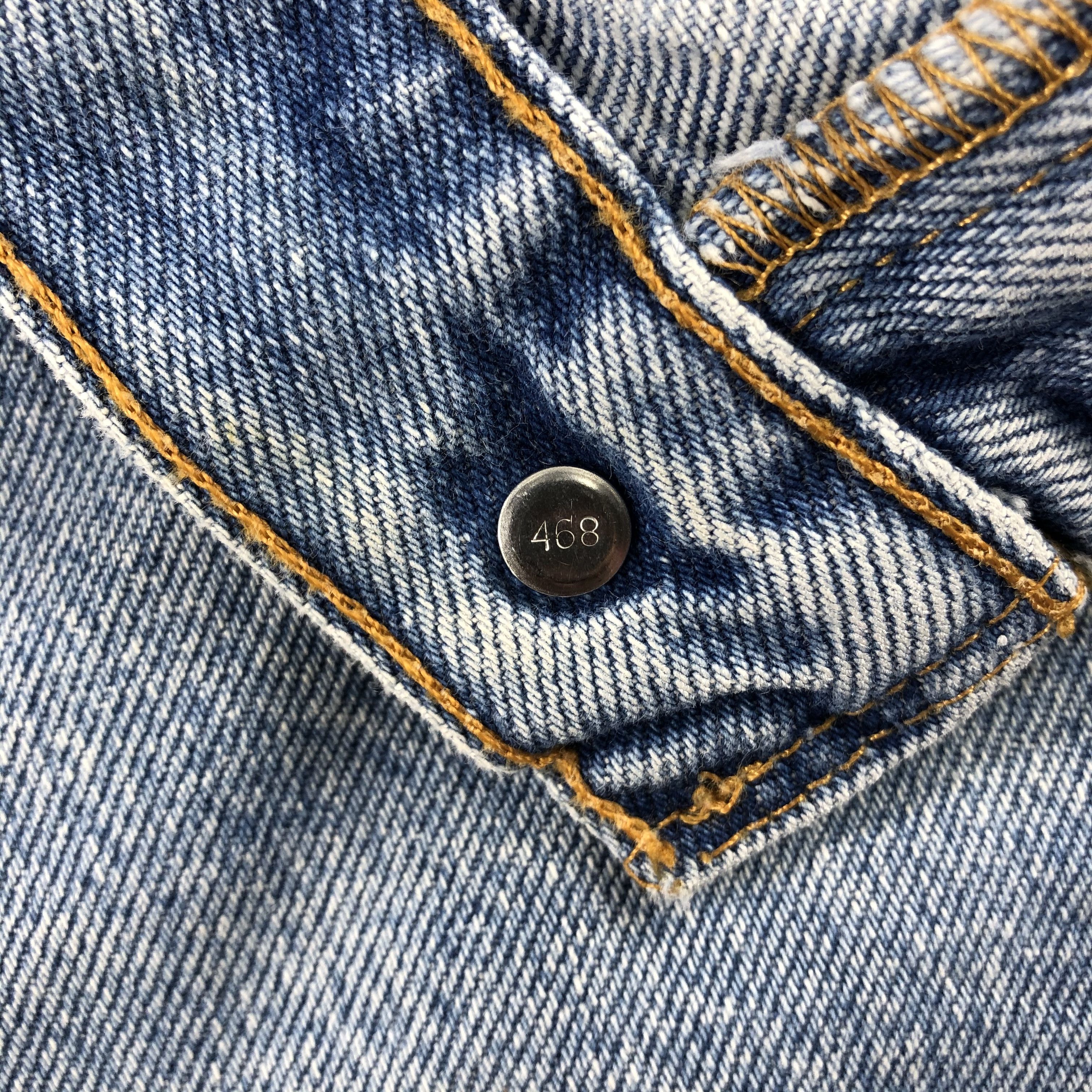 Levi's 90s Vintage Light Wash Levis Jeans-J2000 Size US 34 / EU 50 - 10 Thumbnail