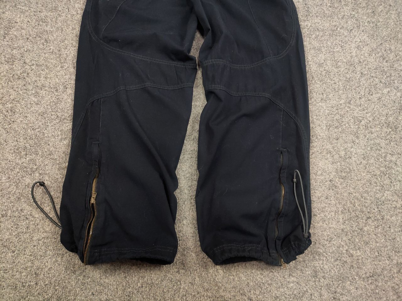 Nike Vtg Nike Baggy Cargo Zip Logo drawstrings Pants Y2K Style Size US 34 / EU 50 - 8 Thumbnail