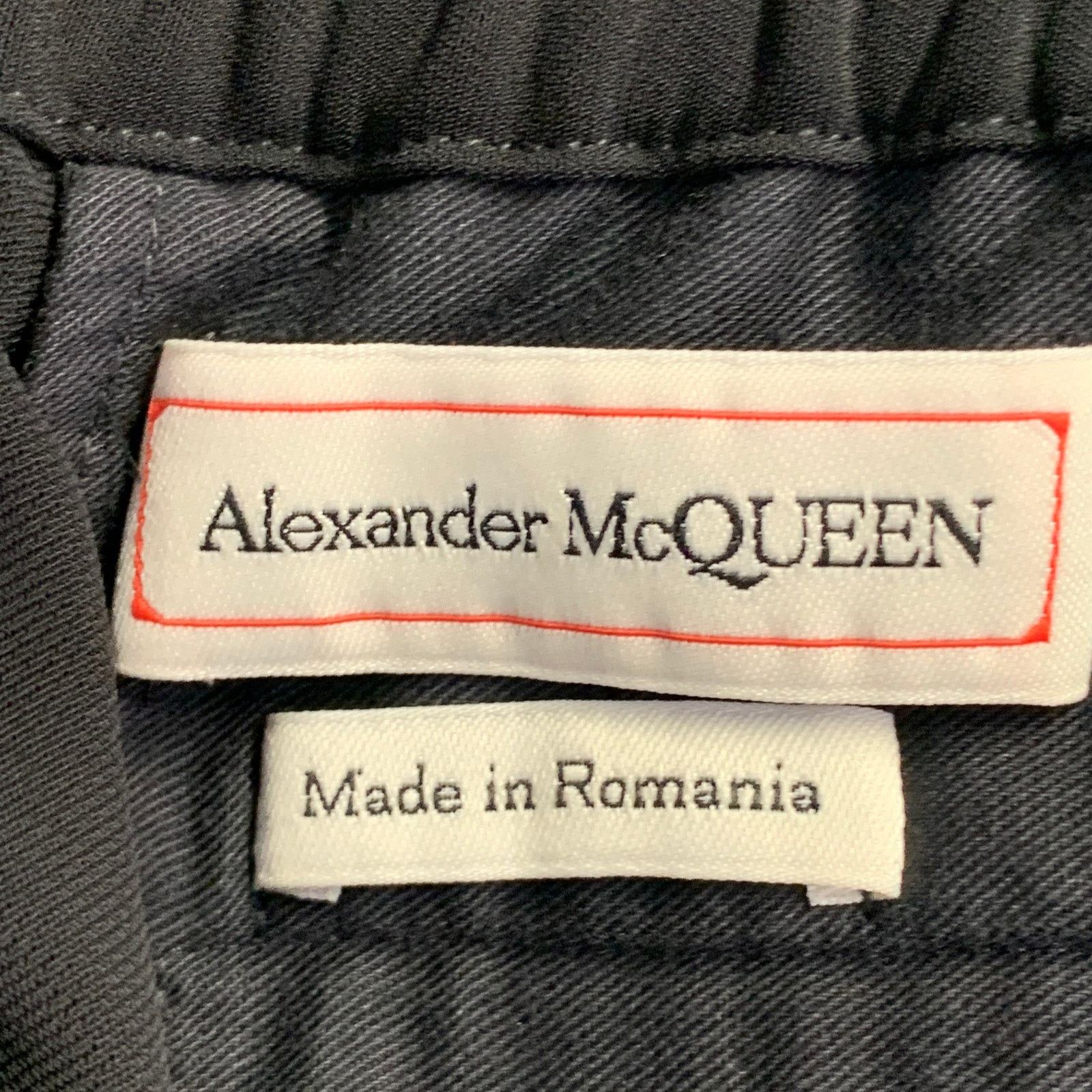 Alexander McQueen ALEXANDER MCQUEEN Black Red Stripe Viscose Casual Pants Size US 38 / EU 54 - 4 Thumbnail