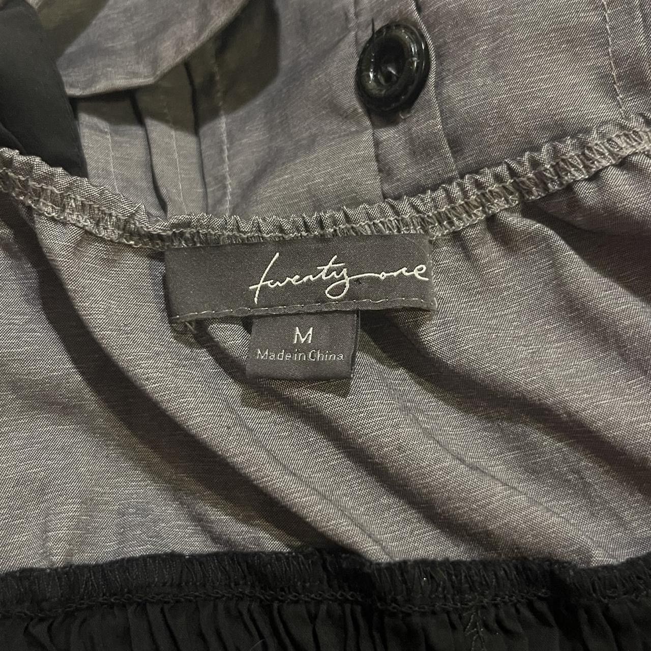 Other Vintage y2k grey and black halter top Size XS / US 0-2 / IT 36-38 - 7 Thumbnail
