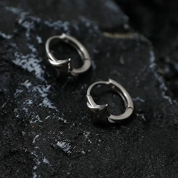 Jewelry Silver Color Star Hoops Earrings Size ONE SIZE - 8 Thumbnail