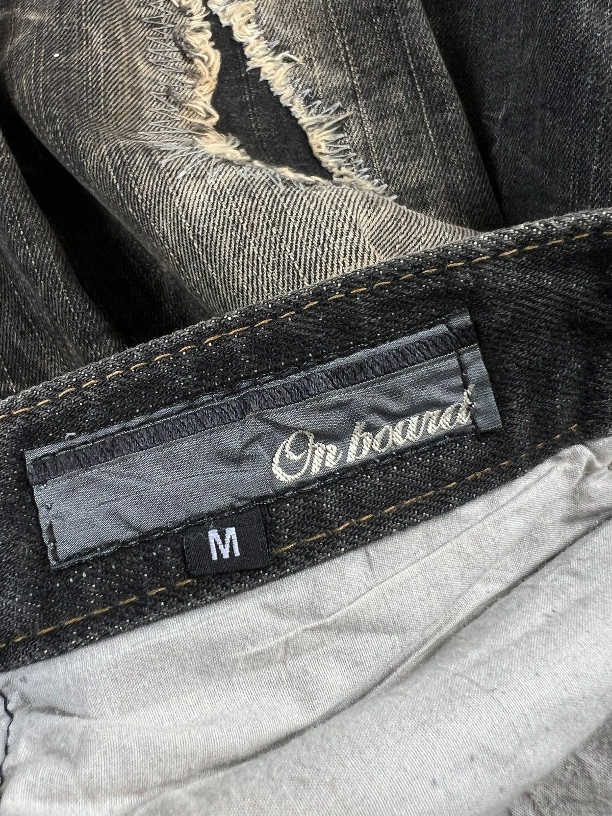 Japanese Brand On Board 🇯🇵 Distressed Flare Denim Size US 31 - 13 Thumbnail