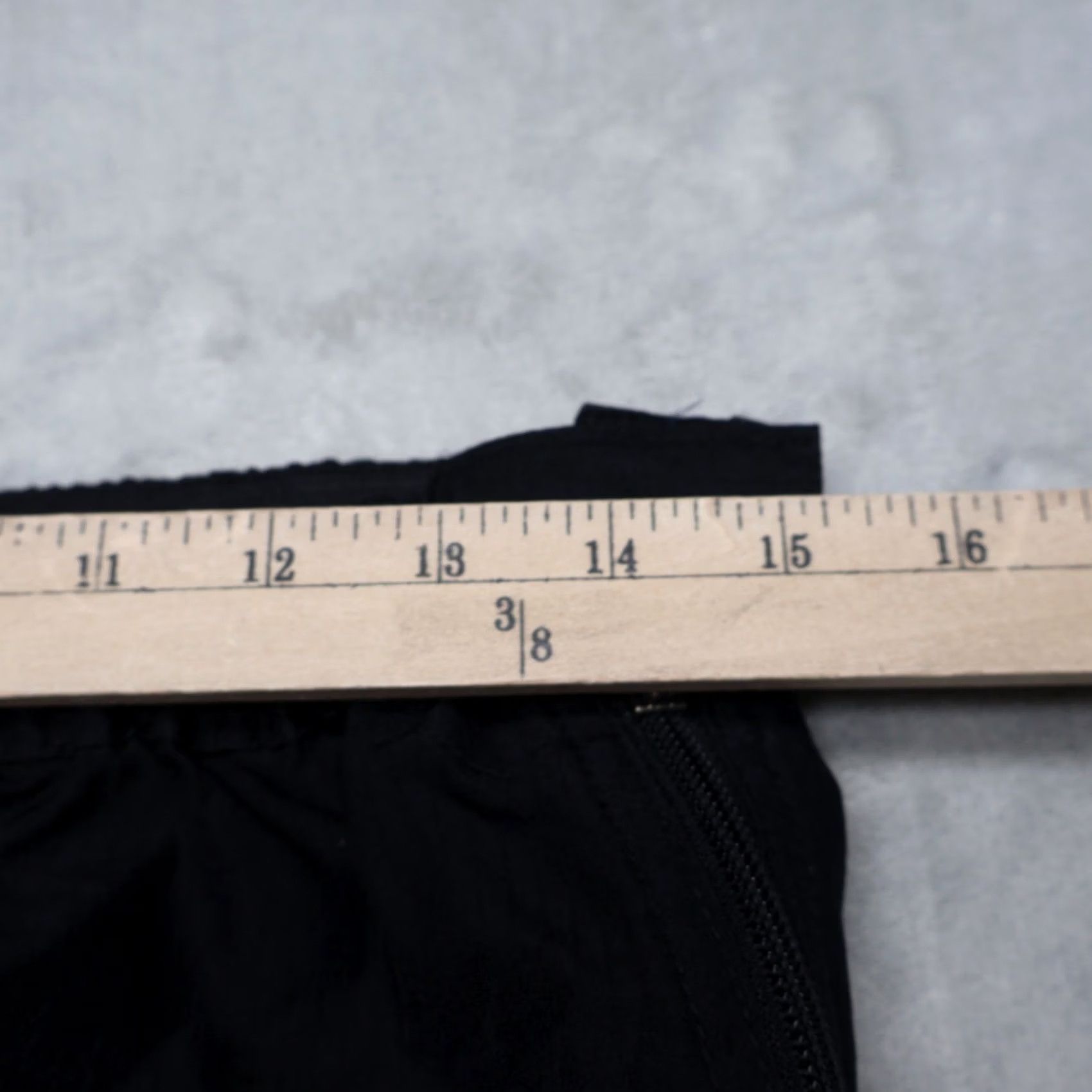 Patagonia Patagonia Track Pants Mens M Black Ripstop Lightweight Outdoor USA Made 30x29 Track Pants Mens Black Ripstop Lightweight Outdoor USA Made 30x29 Size US 31 - 6 Thumbnail