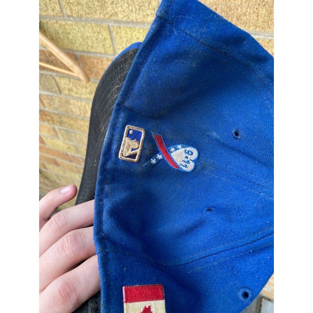 Vintage Vintage 2001 Toronto Blue Jays 9-11 Embroidered Support Hat Size ONE SIZE - 5 Thumbnail