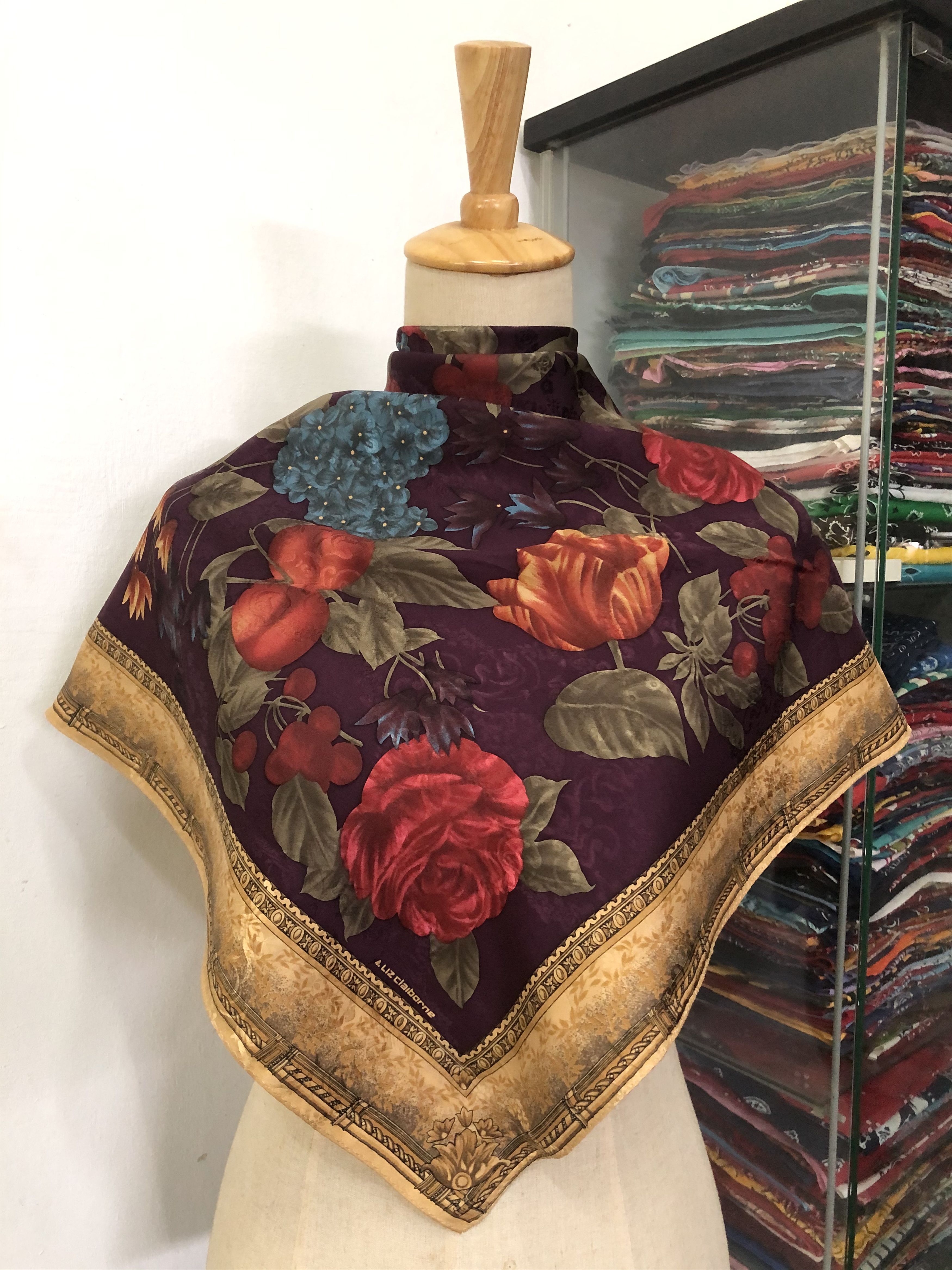 Vintage Vintage Liz Claiborne Silk Scarf Size ONE SIZE - 1 Thumbnail