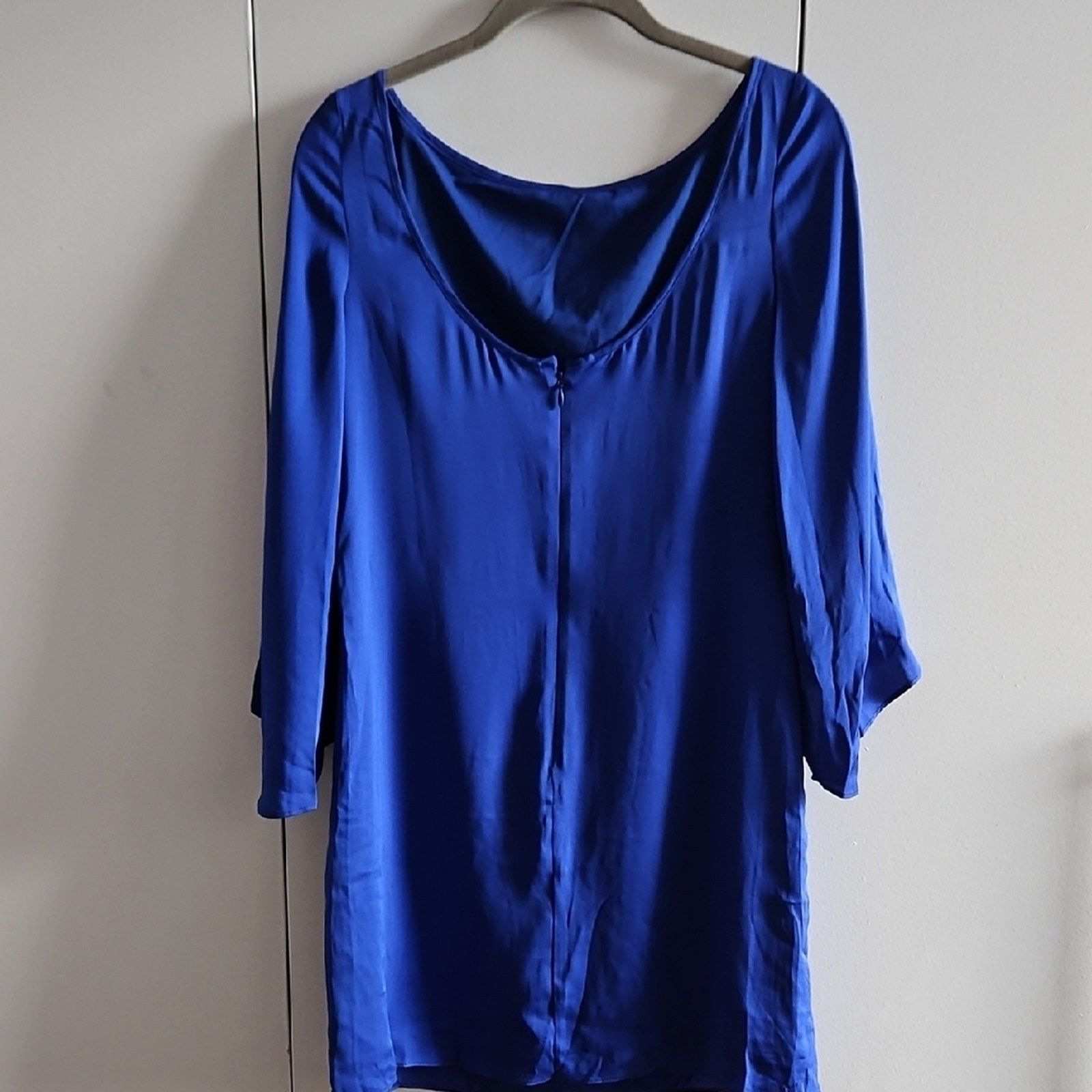 MILLY Elegant Blue Milly Size 4 Silk Dress with Flowy Sleeves Size S / US 4 / IT 40 - 2 Thumbnail