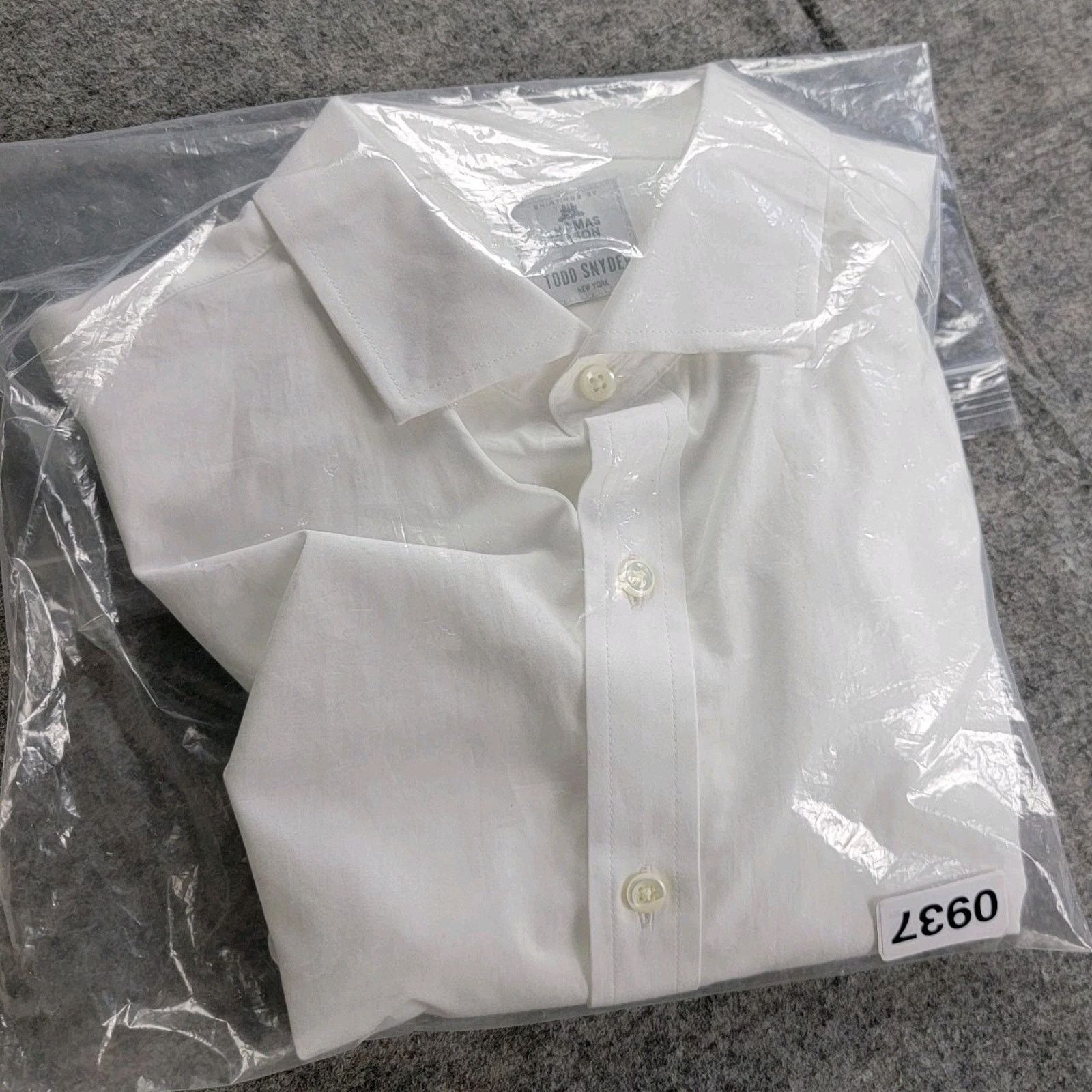 Todd Snyder Todd Snyder x Thomas Mason Plain Front Tuxedo Dress Shirt Size US S / EU 44-46 / 1 - 11 Thumbnail