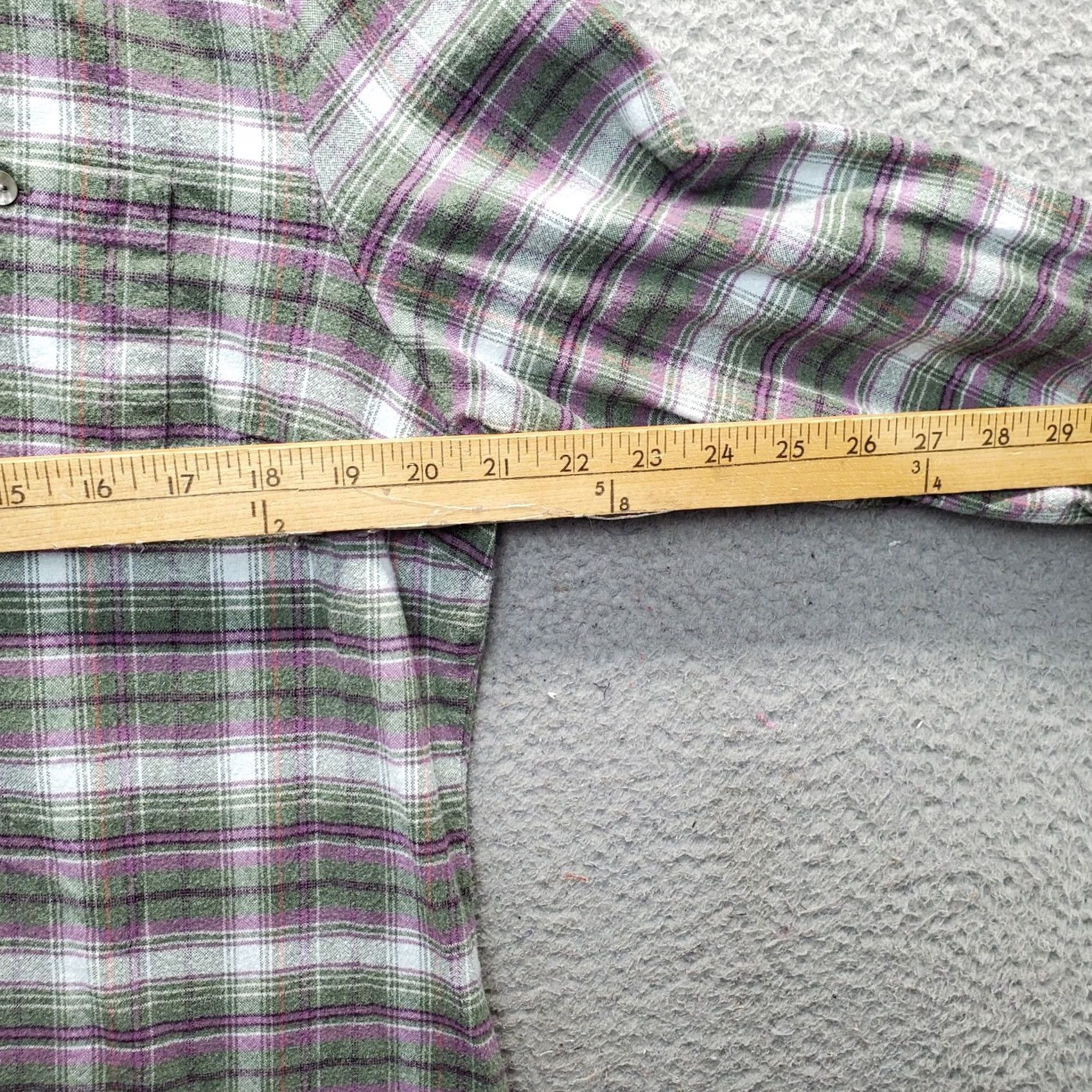 Vintage L.L. Bean Flannel Shirt Womens L Multi Plaid Casual Long Sleeve V-Neck Button Up Size L / US 10 / IT 46 - 4 Thumbnail