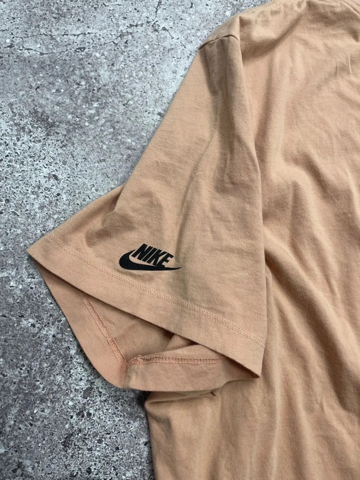 Nike Vintage Nike T-Shirt XXL Brown Aerial Print Swoosh Logo Size US XXL / EU 58 / 5 - 4 Thumbnail