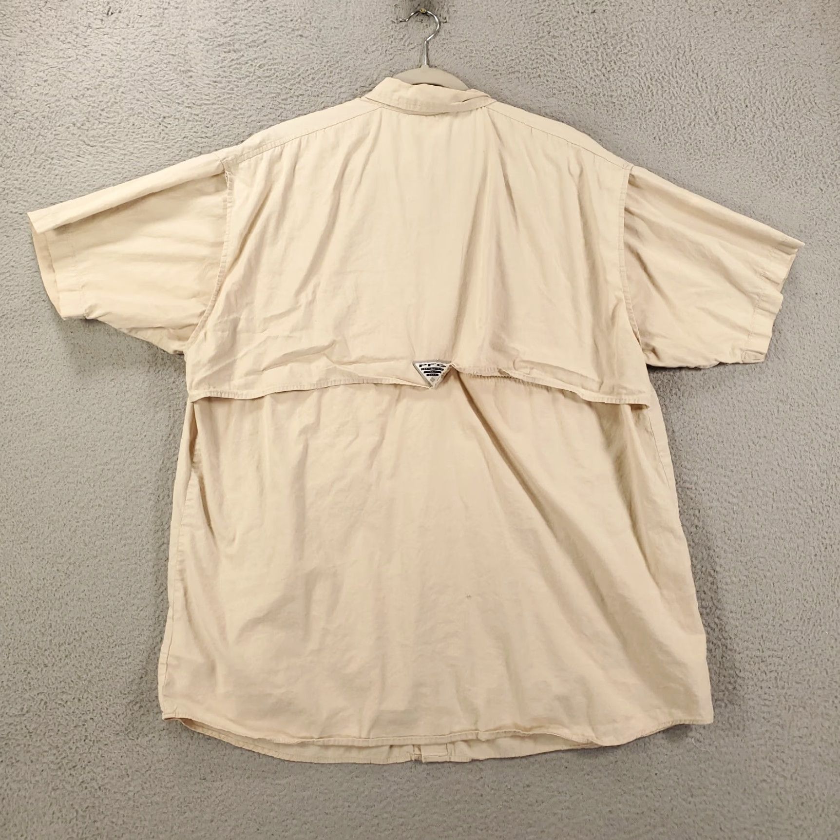 Vintage Columbia PFG Shirt Mens Large Beige Short Sleeve Button-Up Collared Breathable Outdoor Fishing PFG Performance Gear Size US L / EU 52-54 / 3 - 6 Thumbnail