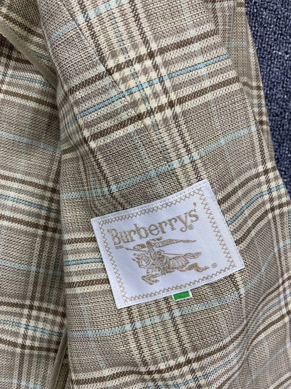 Burberry Vintage Burberry Checkered Wool Coat Blazer Jacket Size M / US 6-8 / IT 42-44 - 6 Thumbnail