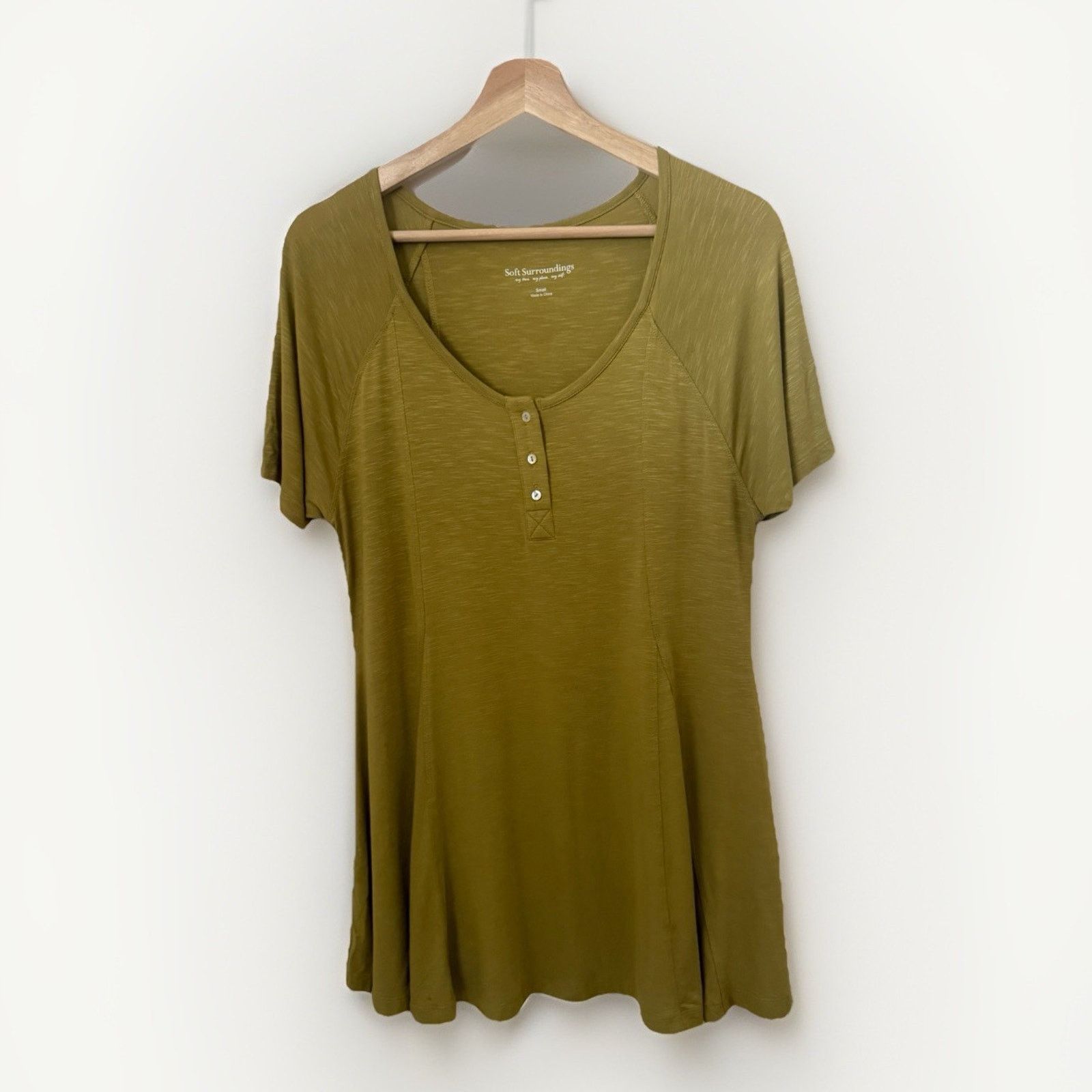 Other Soft Surroundings A-Line Tunic Green Henley Viscose Top Size S / US 4 / IT 40 - 1 Thumbnail