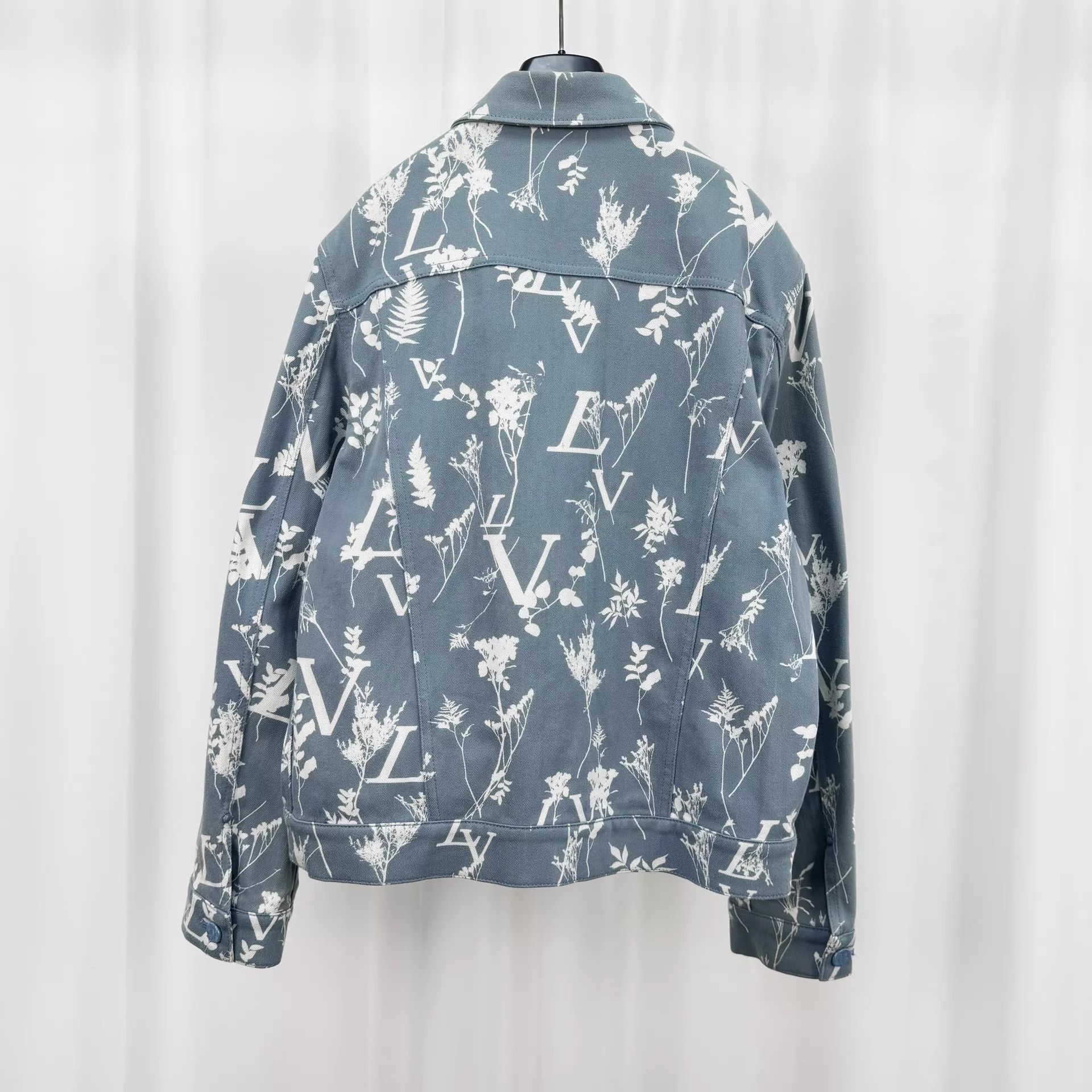 Louis Vuitton LV Wheat Ear AOP Denim Jacket 46 95 New with stains Size XL / US 12-14 / IT 48-50 - 2 Thumbnail