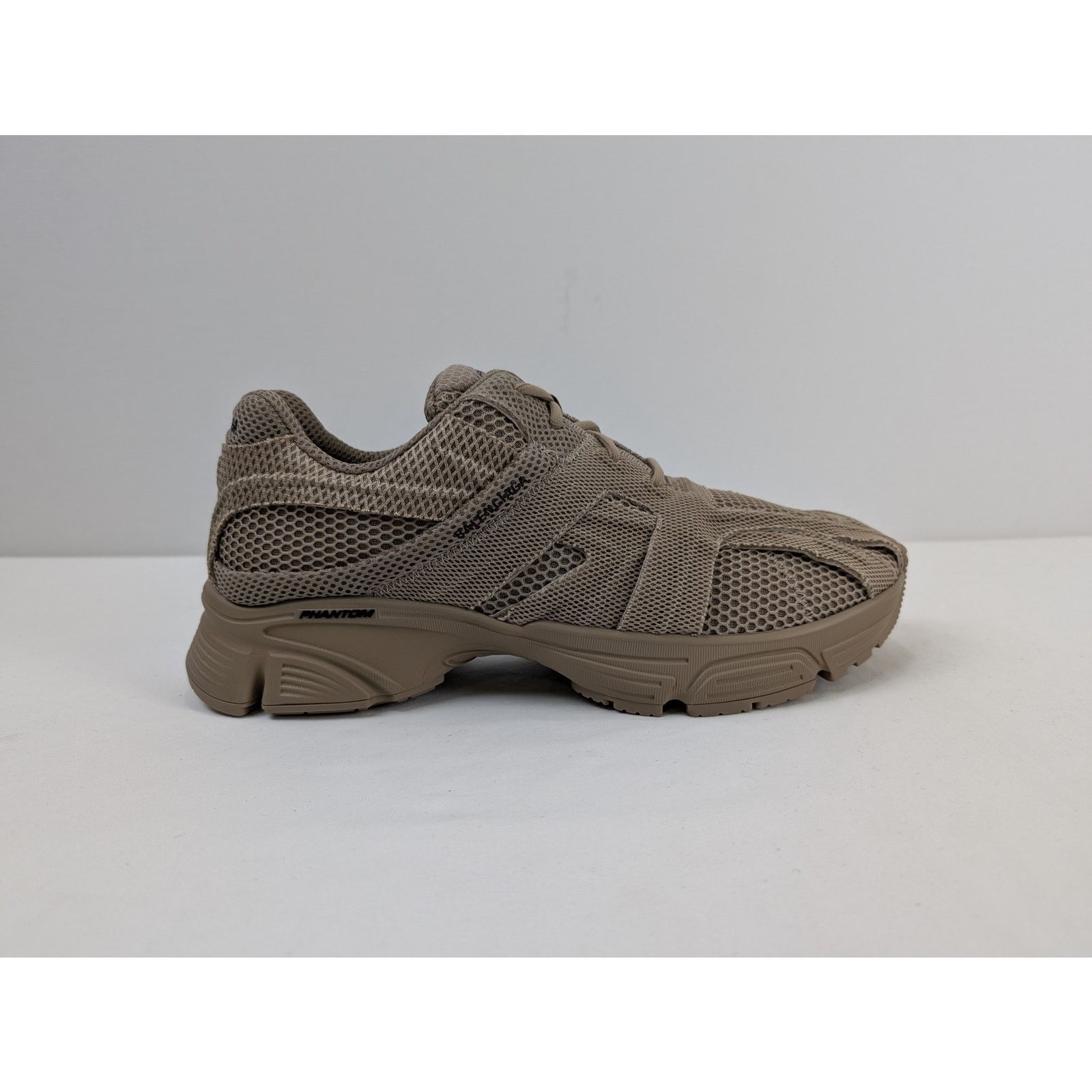 Balenciaga o1rshd1 Phantom Sneakers in Dark Beige Size US 13 / EU 46 - 4 Thumbnail