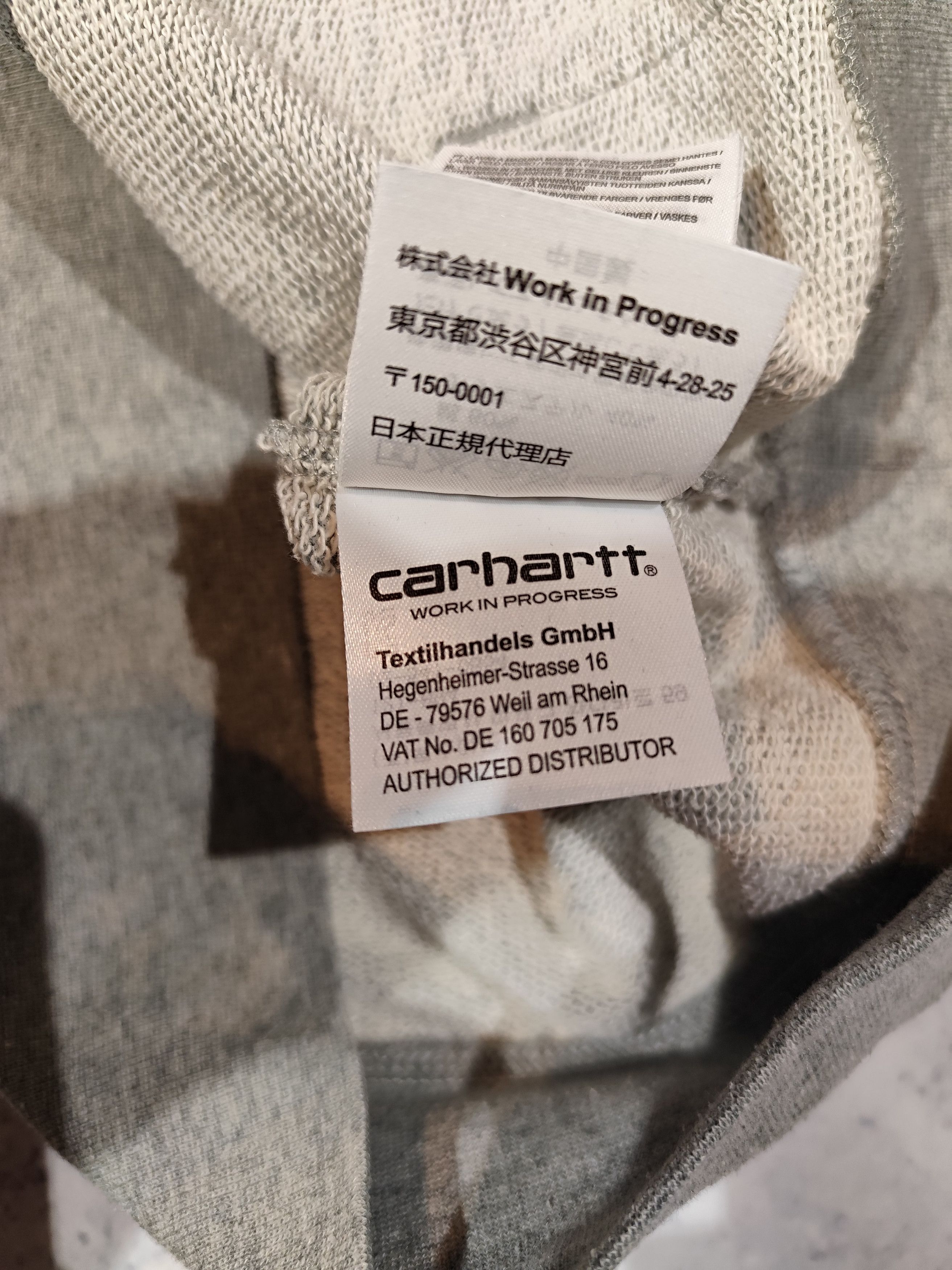 Carhartt Carhartt men's hooded sweetshort. Size S. Size US S / EU 44-46 / 1 - 9 Thumbnail