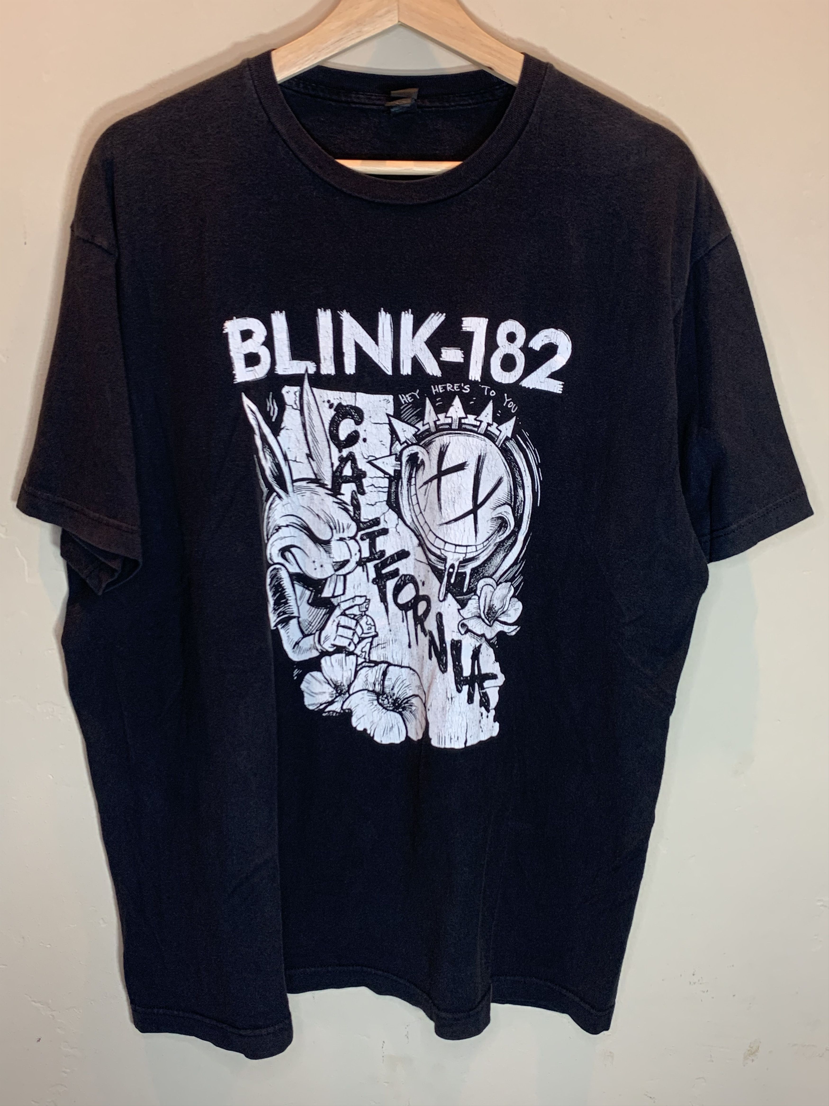 Band Tees *RARE* Blink-182 Hey Here’s To You Band California T-Shirt Size US XL / EU 56 / 4 - 1 Thumbnail