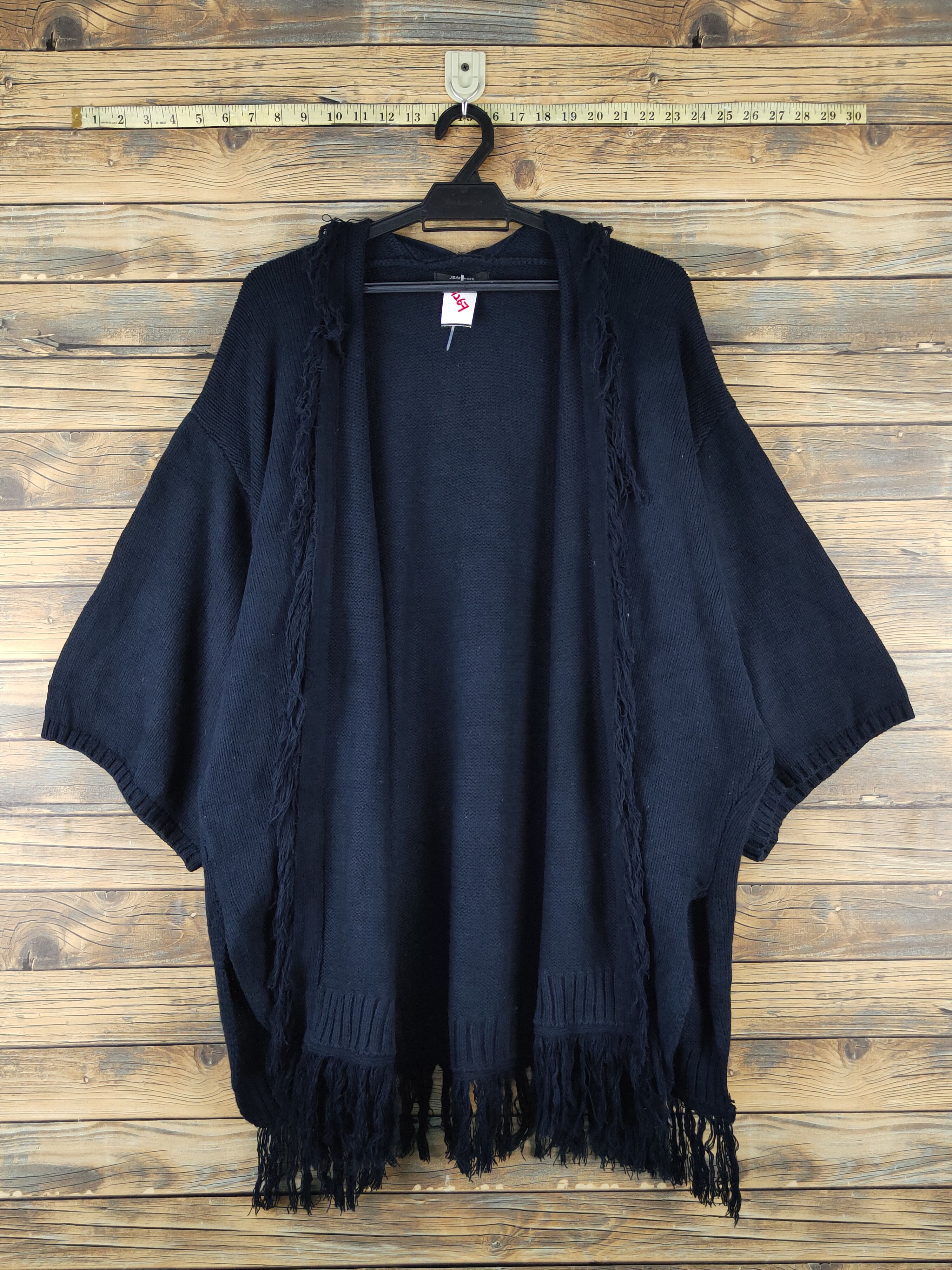 Aran Isles Knitwear Jeanasis Navy Knitwear Cardigan #W1267 Size US XL / EU 56 / 4 - 1 Thumbnail