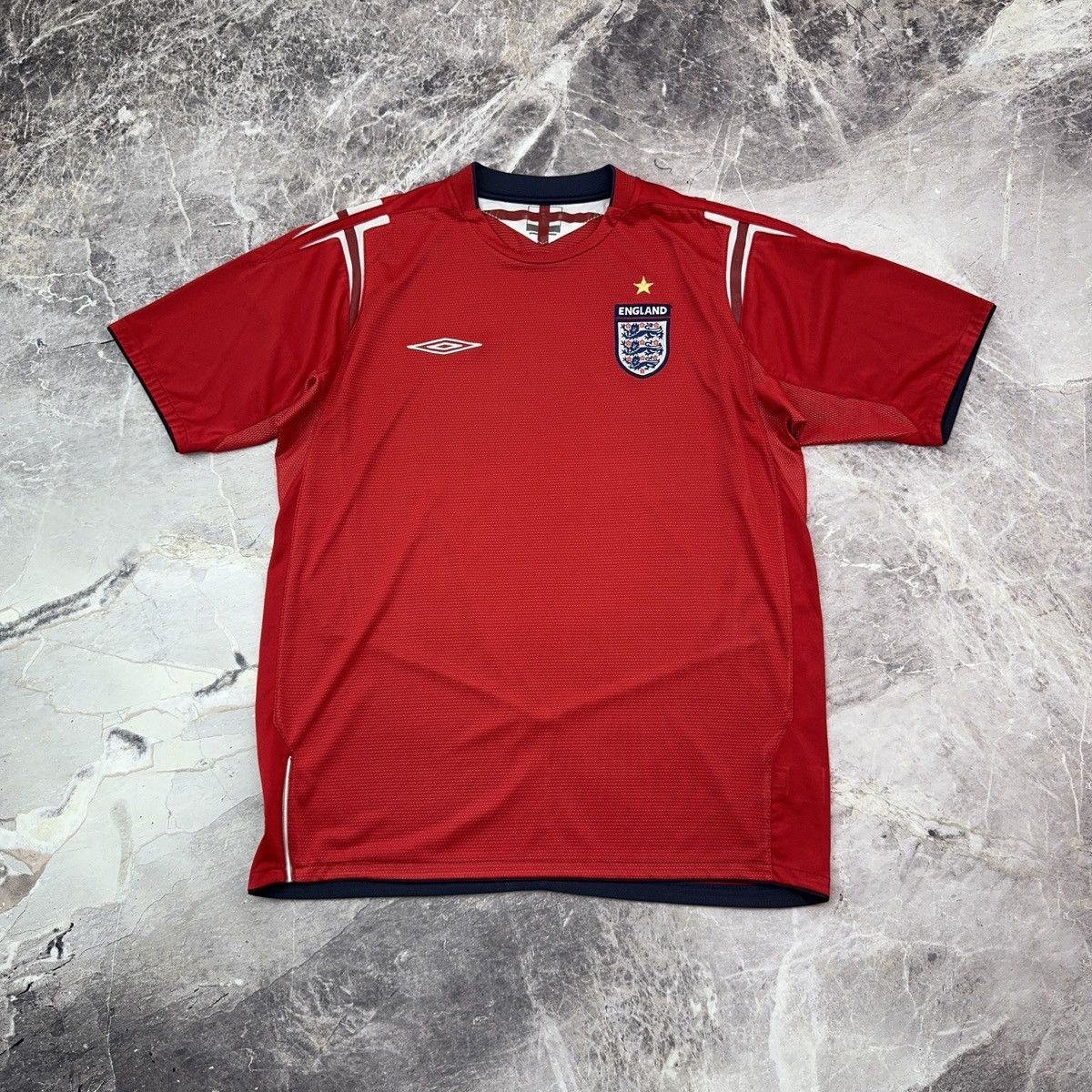 Umbro Umbro England Jersey 2004-06 Away Kit Soccer Football Shirt Size US L / EU 52-54 / 3 - 9 Thumbnail