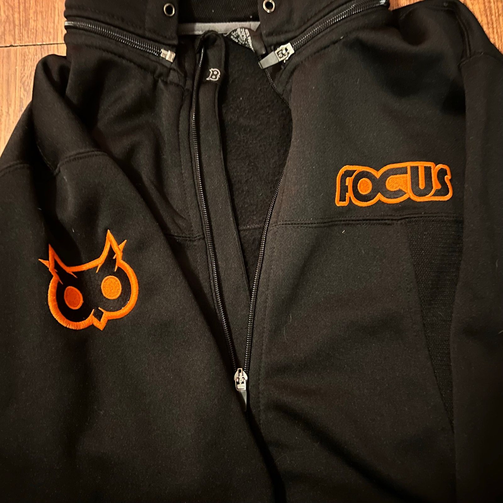Other Focus Apparel zip up hoodie Size US M / EU 48-50 / 2 - 4 Thumbnail