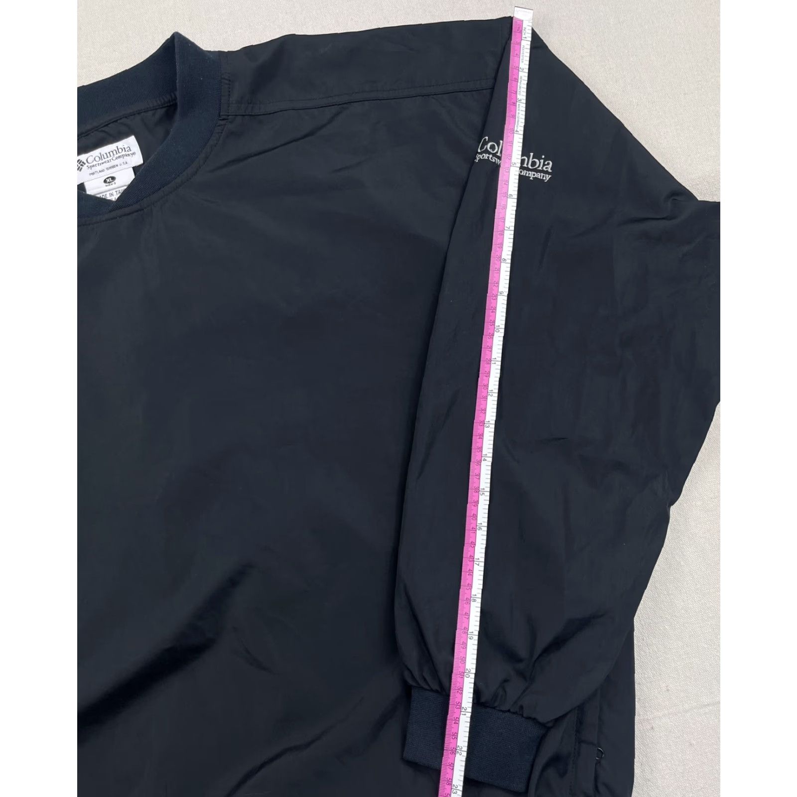 Vintage VINTAGE Columbia Windbreaker Jacket XL Men Black Zip Pockets Packable 90s Golf Hiking Size US XL / EU 56 / 4 - 6 Thumbnail