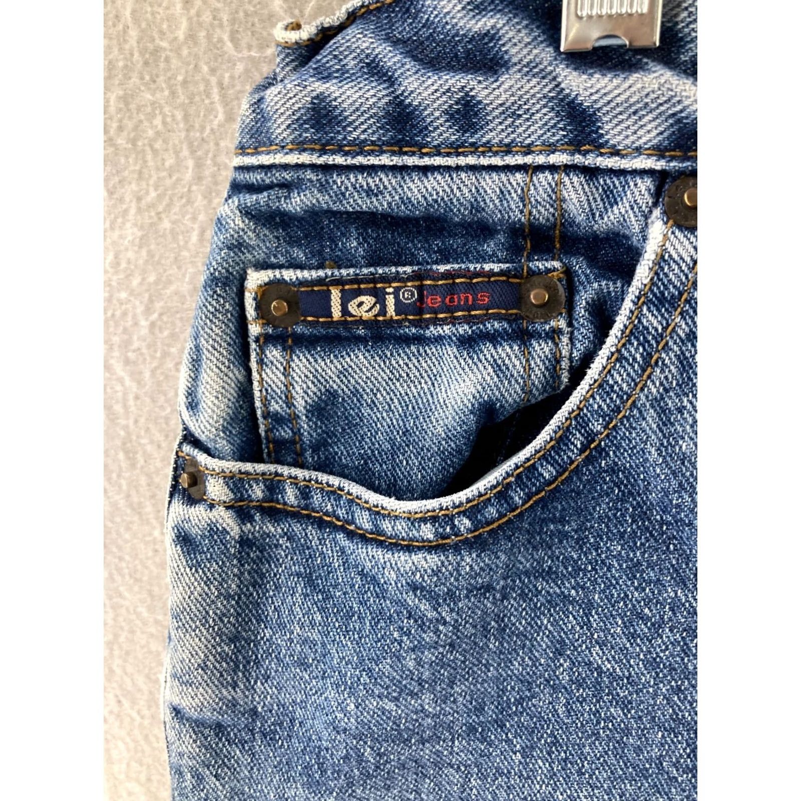 Vintage LEI Jeans Womens 3 Flare Cut Low Rise Distressed 90s Embroidered Jeans Juniors Blue 3 Pocket Distressed Little Boho Hipster Retro Womens Size 26" / US 2 / IT 38 - 7 Thumbnail
