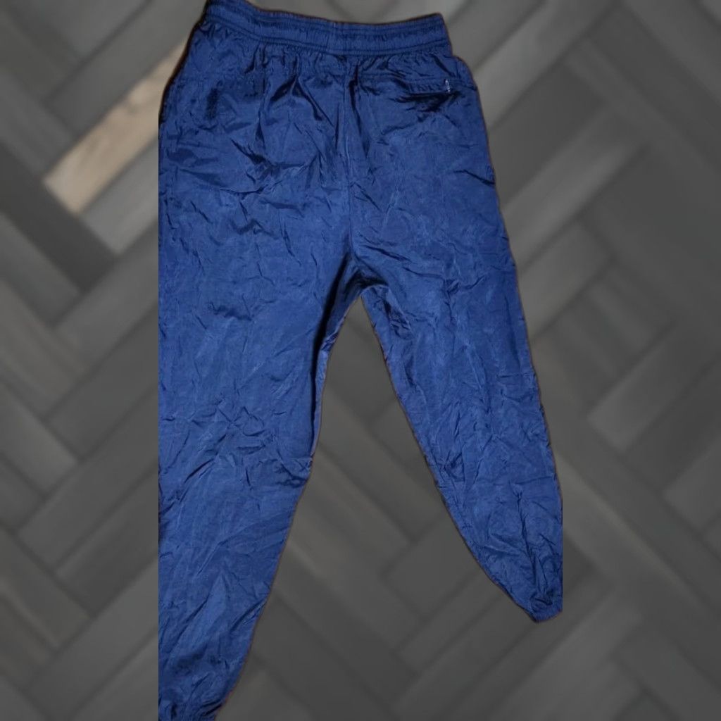 Nike VINTAGE Nike Windbreaker Pants Men L Large Joggers Ankle Zip Nylon Swoosh Track Pants Mens Size US 33 - 1 Thumbnail
