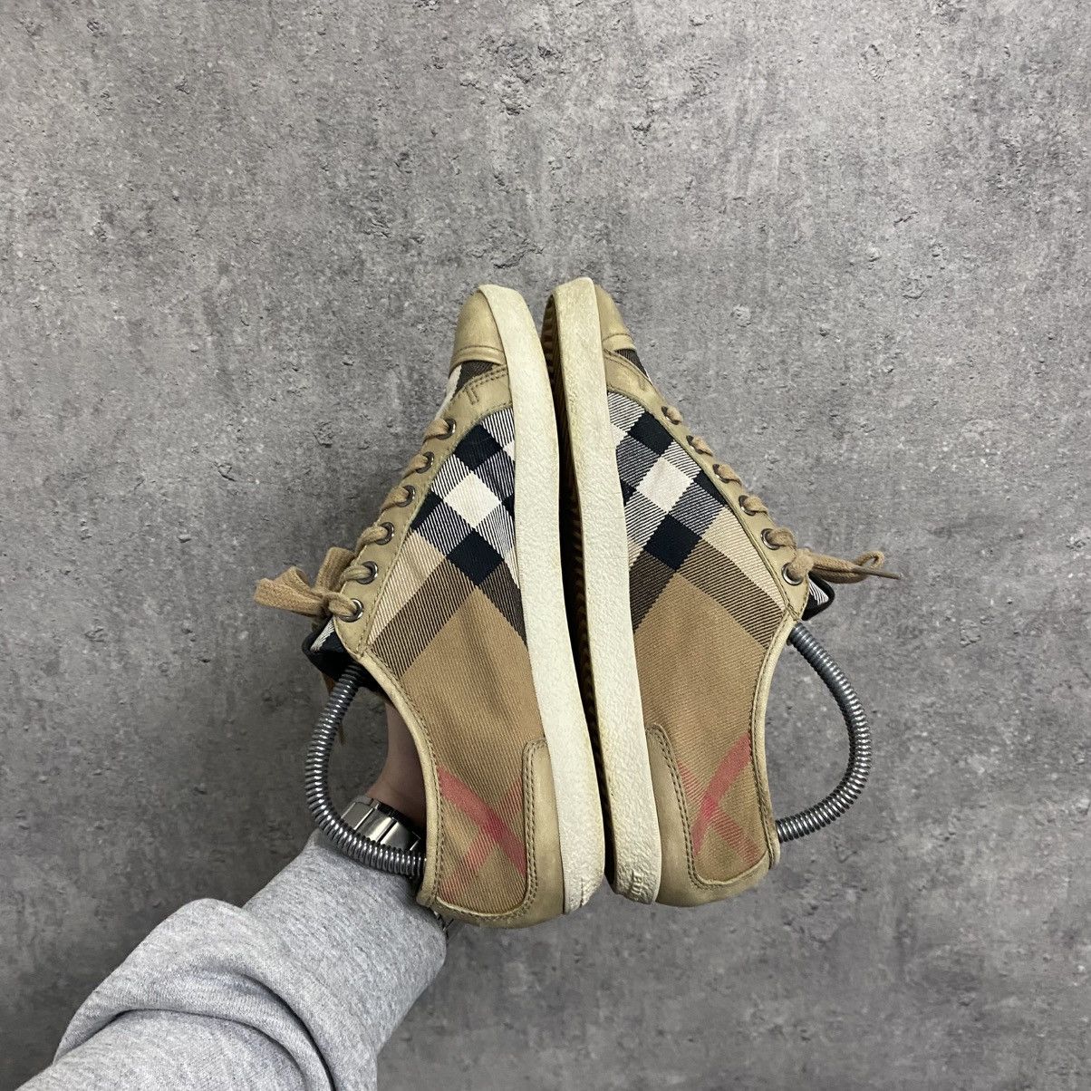 Burberry Burberry Nova Check Low Top Shoes Size US 7 / IT 37 - 7 Thumbnail