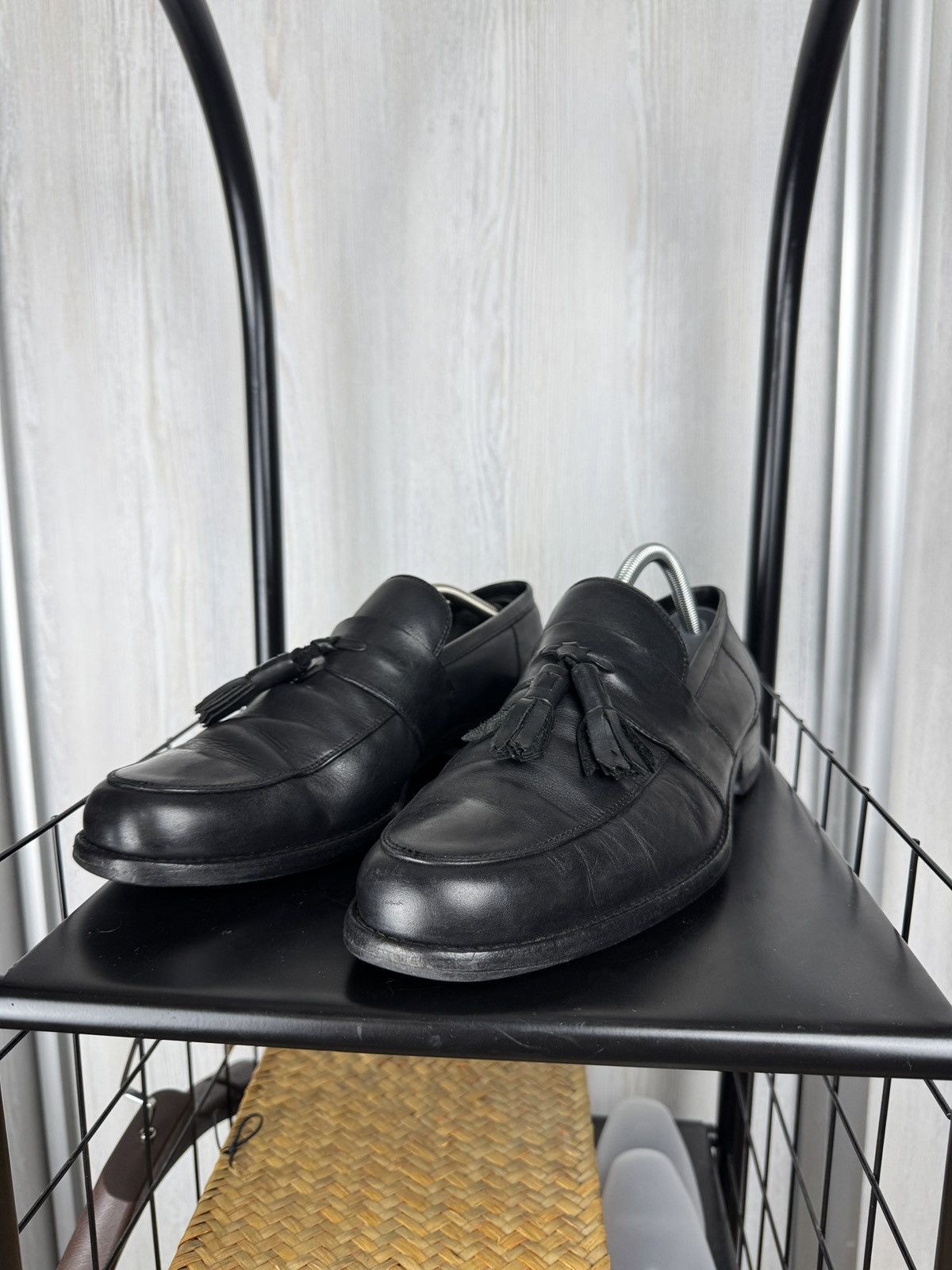 Bally Bally made in Switzerland black TASSEL-DRESS leather loafers Size US 10 / EU 43 - 7 Thumbnail