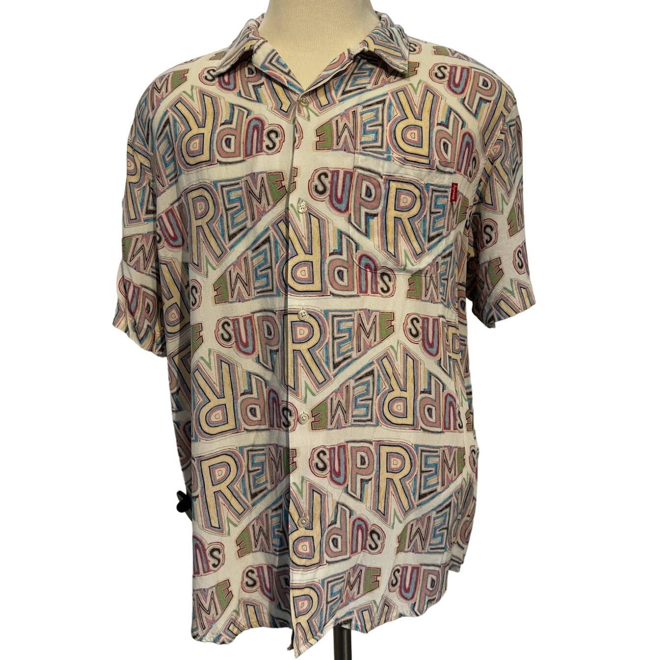 image of Supreme Men's Button Down Shirt in White (Size XL)