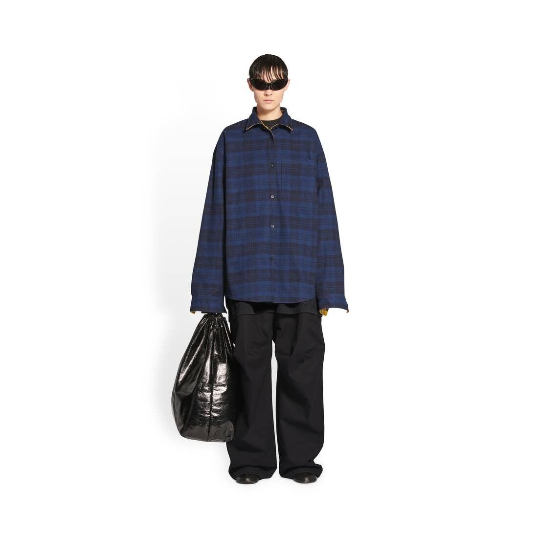 Balenciaga o1w1db10425 Reversible Shirt in Multicolor Size US M / EU 48-50 / 2 - 4 Thumbnail