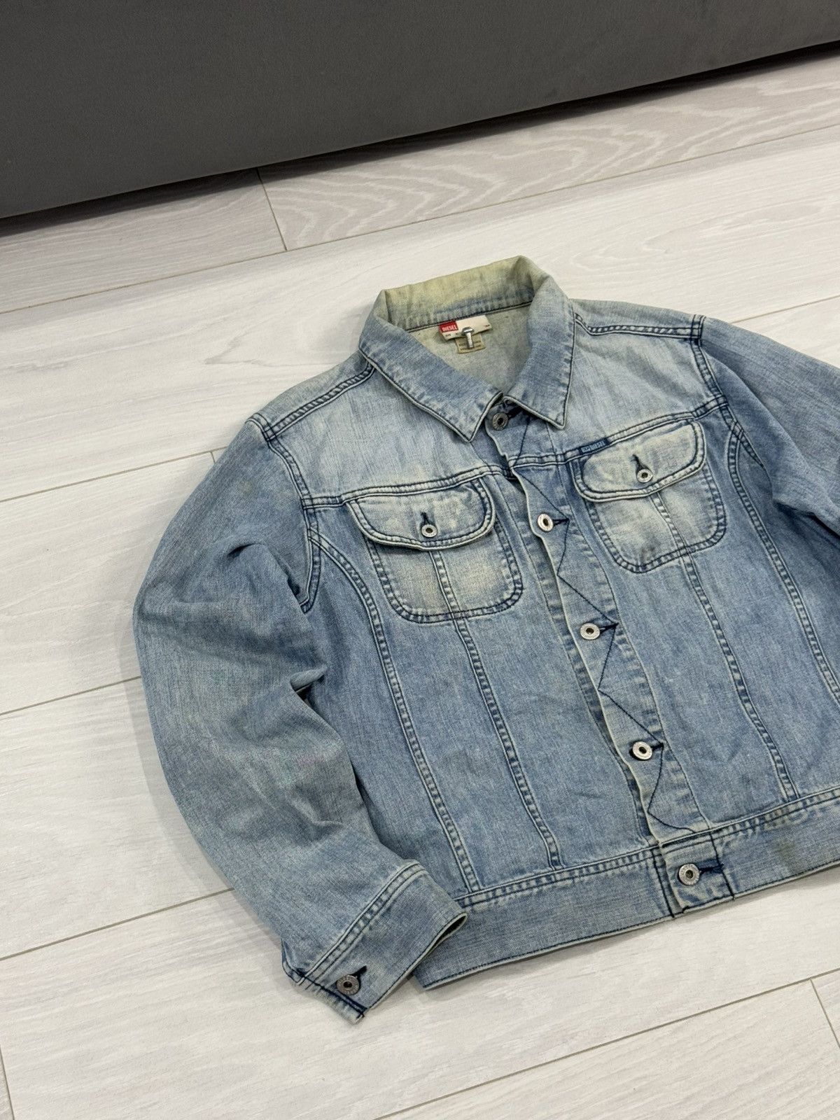 Diesel Y2K Diesel Unique Distressed 90s Denim Jacket Size XL / US 12-14 / IT 48-50 - 3 Thumbnail