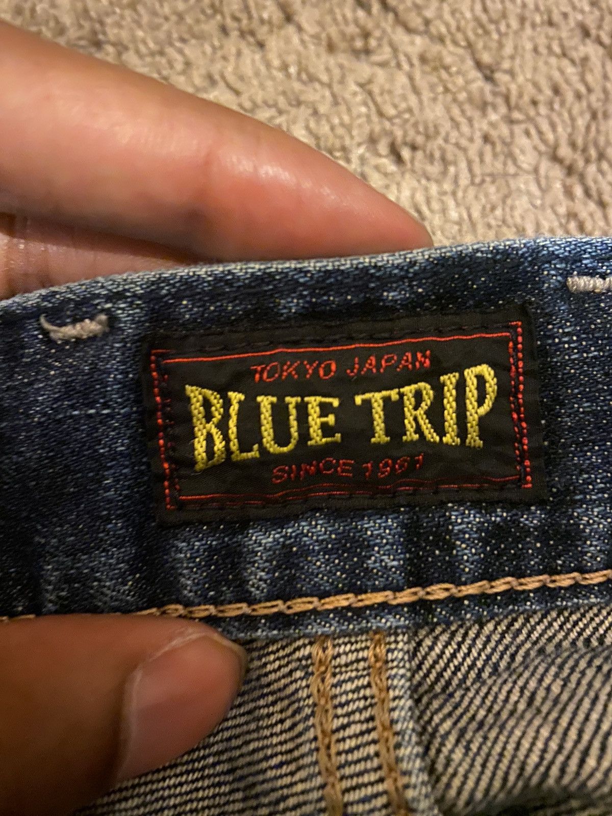 Edwin × Japanese Brand × Vintage VINTAGE Edwin Blue Trip Denim Jeans w/ Leather Pockets Size US 34 / EU 50 - 3 Thumbnail