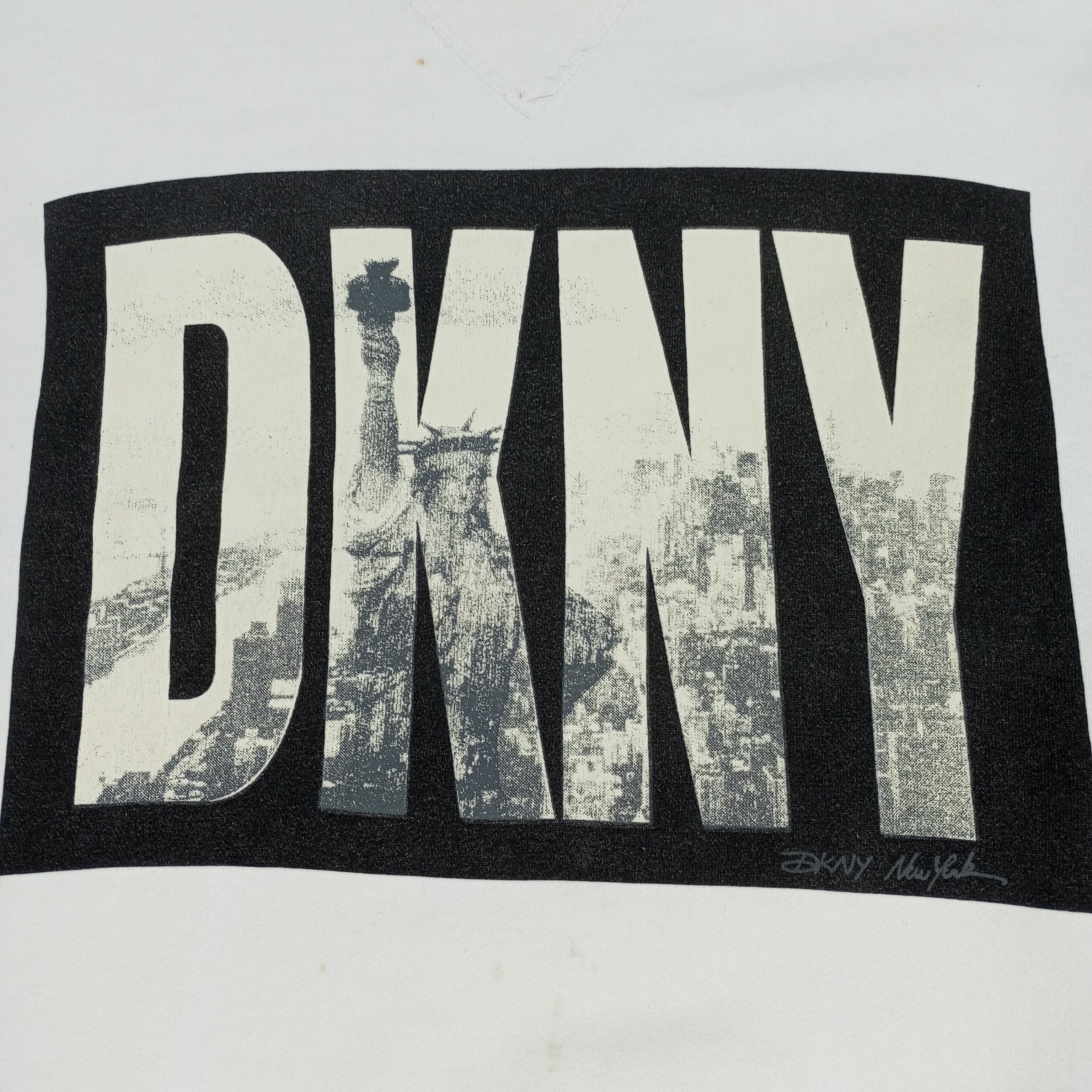 DKNY × Vintage DKNY Streetwear Style Vintage Sweatshirt Size US L / EU 52-54 / 3 - 2 Thumbnail