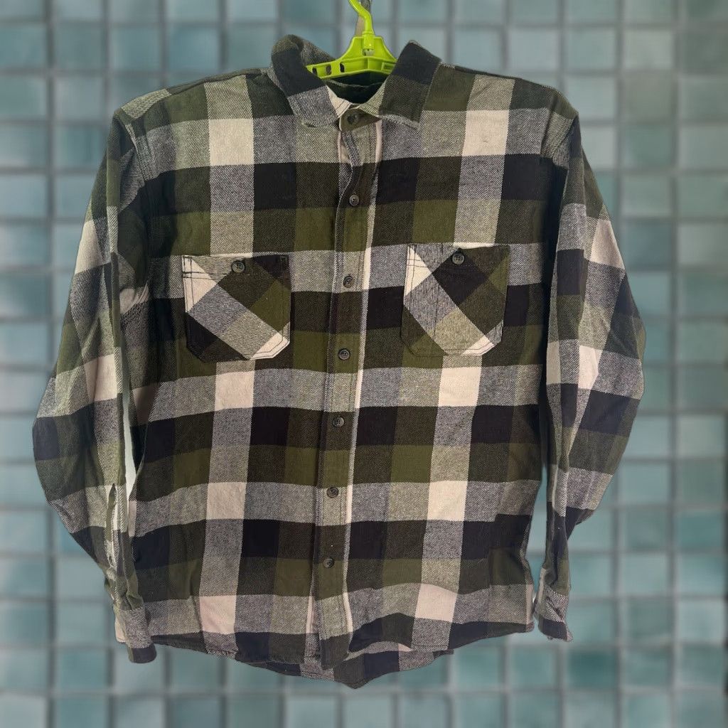 Vintage C.E. Schmidt Workwear Plaid Flannel Button-Up Shirt Mens XLT Green Size US XL / EU 56 / 4 - 1 Thumbnail