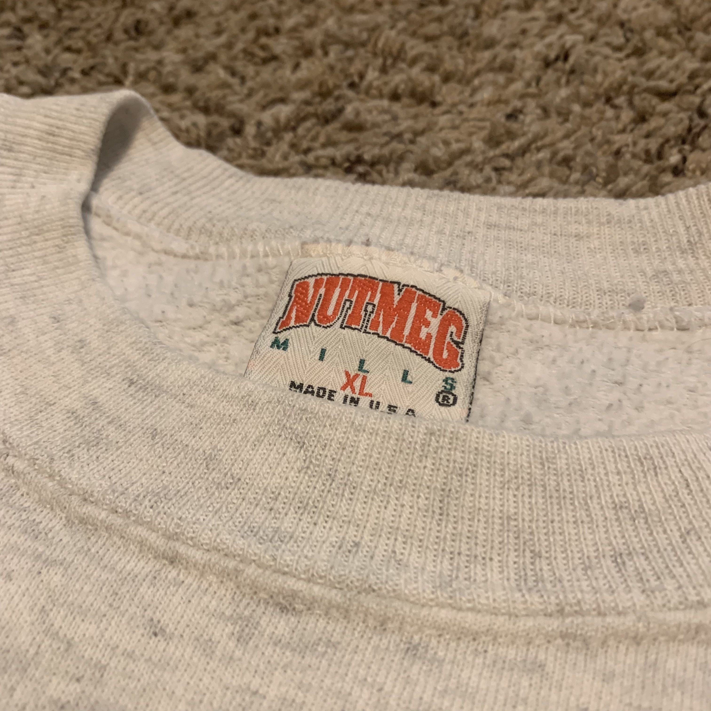 Nutmeg VINTAGE 1994 NUTMEG MILLS SWEATSHIRT Size US XL / EU 56 / 4 - 4 Thumbnail