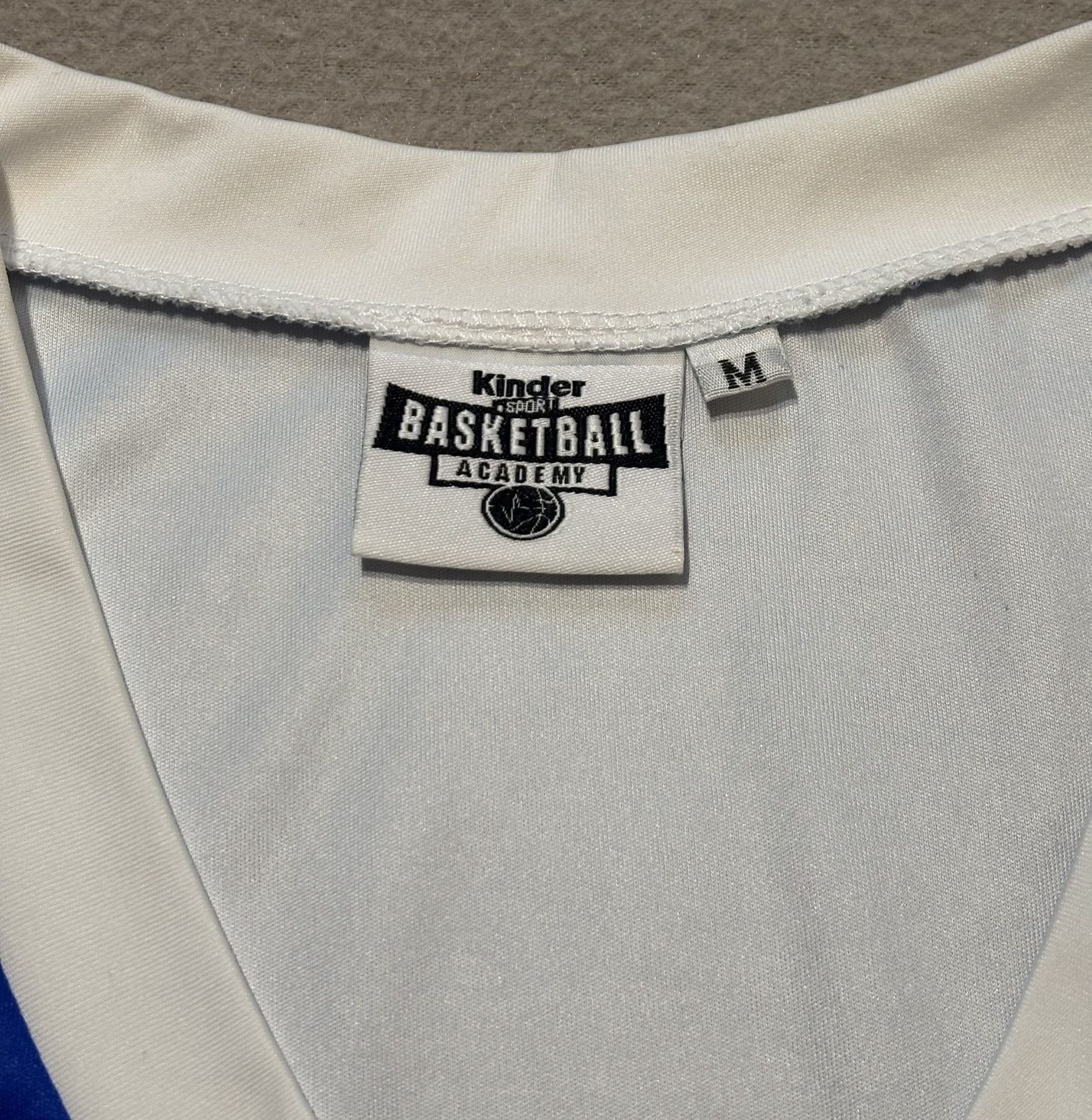 Other Alba Berlin Basketball Academy BBL Basketball Jersey, size M Size US M / EU 48-50 / 2 - 13 Thumbnail