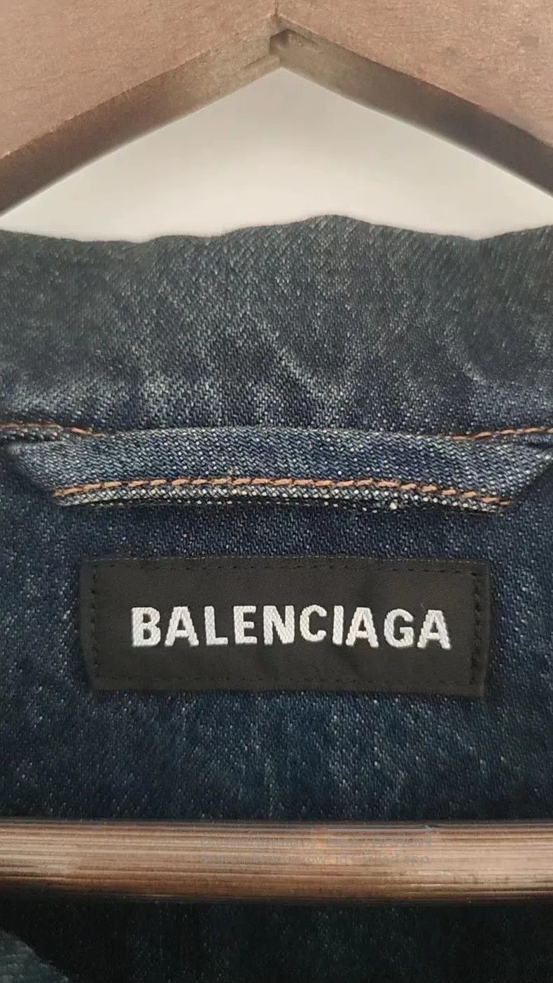 Balenciaga Balenciaga Blue washed back embroidered letter logo denim Size US S / EU 44-46 / 1 - 3 Thumbnail