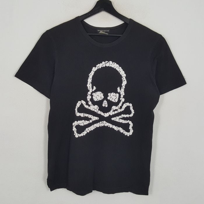 Vintage MASTERMIND JAPAN Skulls Design Japanese Brand Tshirt | Grailed