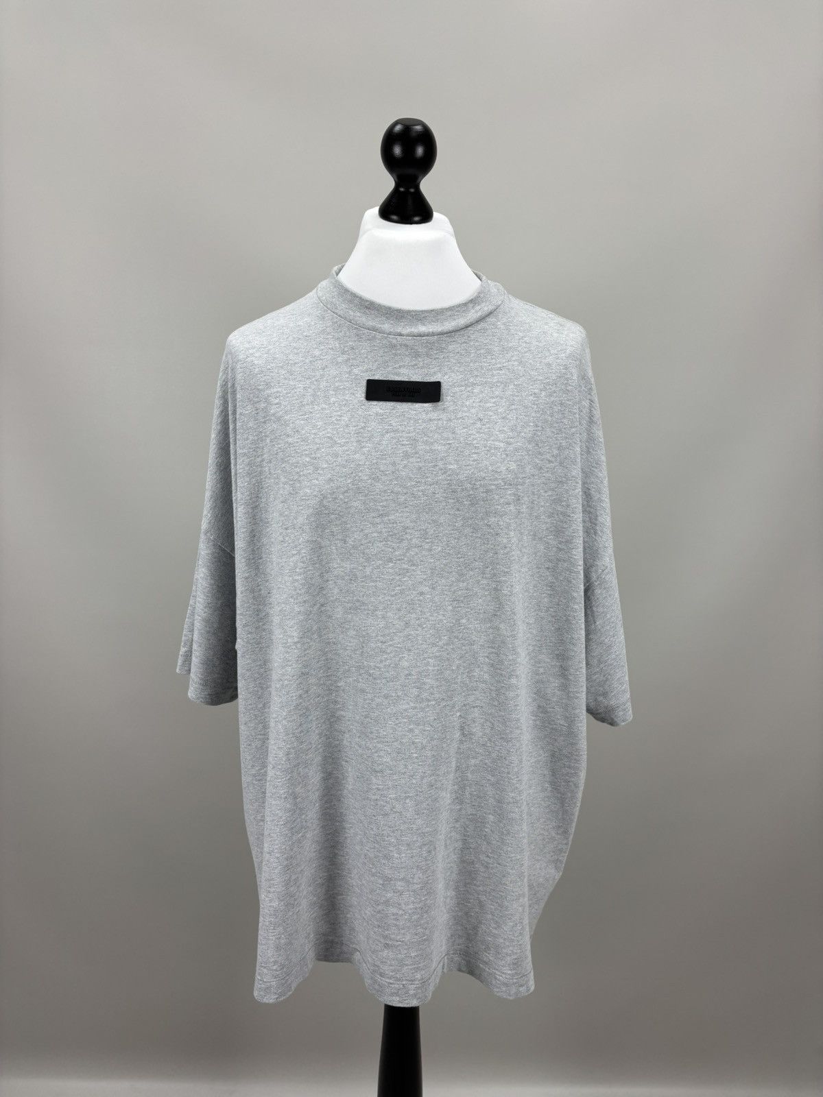 Essentials × Fear of God Mens t shirt Essentials Fear of God Size XL/XXL Color Gray Size US XL / EU 56 / 4 - 1 Thumbnail