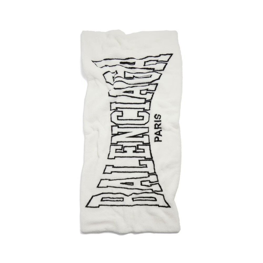 Balenciaga o1tr1nto0426 Size: OS / Boxing Padded Stola in White/Black Size ONE SIZE - 3 Thumbnail