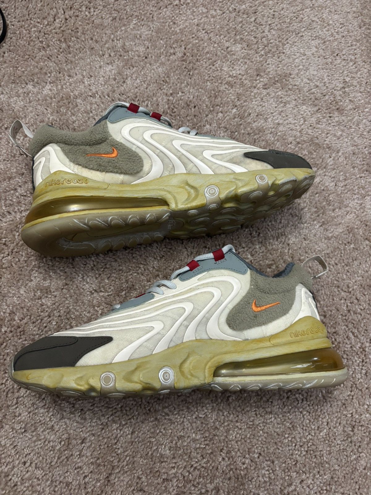 Nike Travis Scott Air Max 270 react Eng