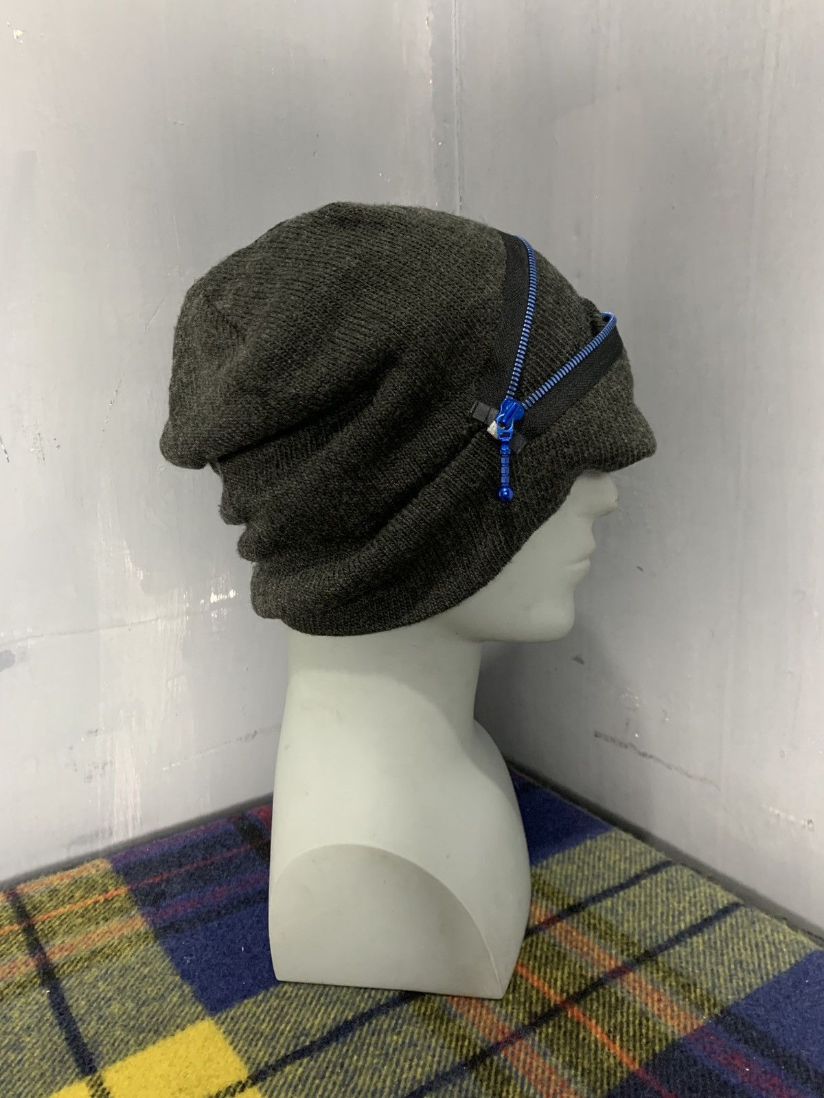 Japanese Brand Beams big beanie zipper beanie hats rare Size ONE SIZE - 4 Thumbnail