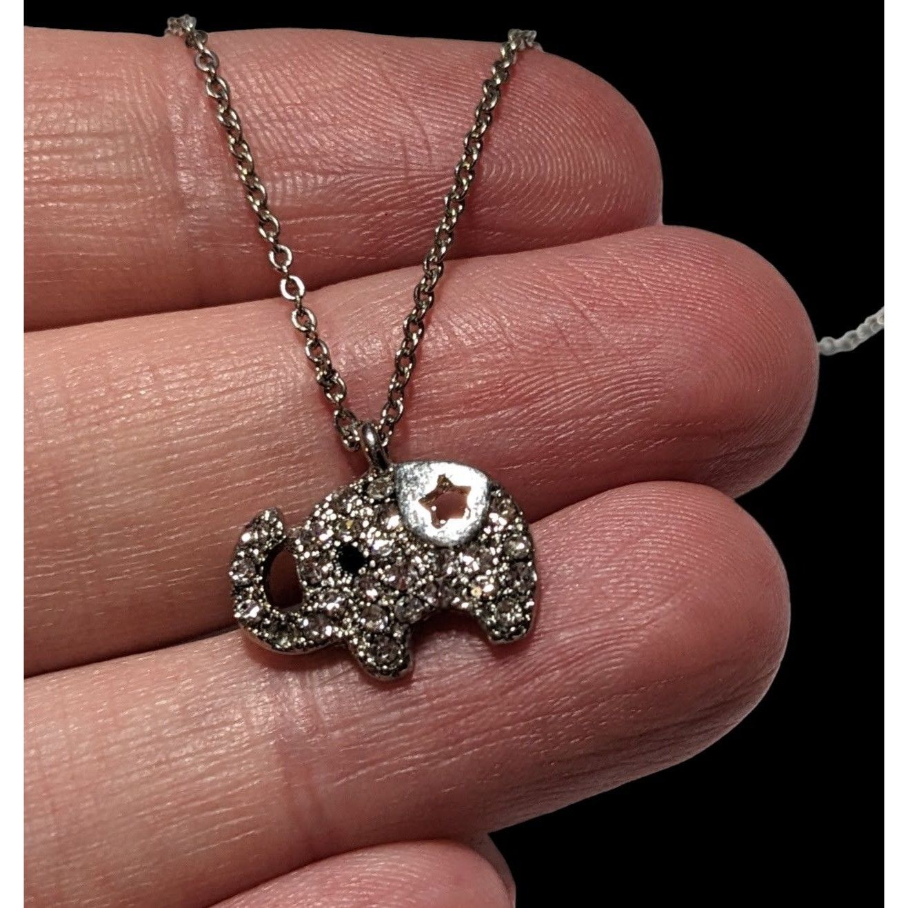Other Minimalist Rhinestone Elephant Necklace Size ONE SIZE - 3 Thumbnail