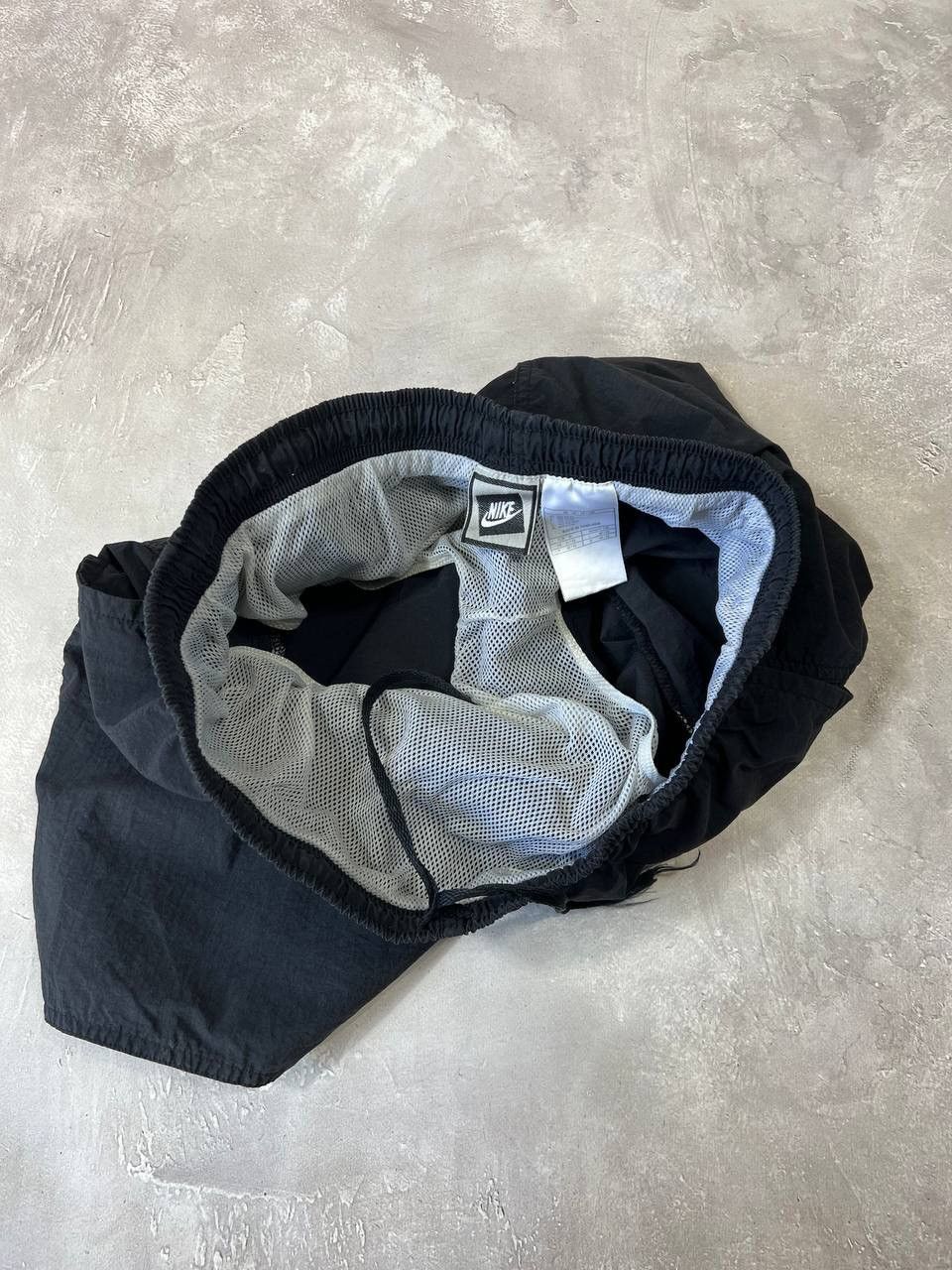 Nike × Vintage Nike 90s Vintage Nylon Shorts Size US 32 / EU 48 - 7 Thumbnail