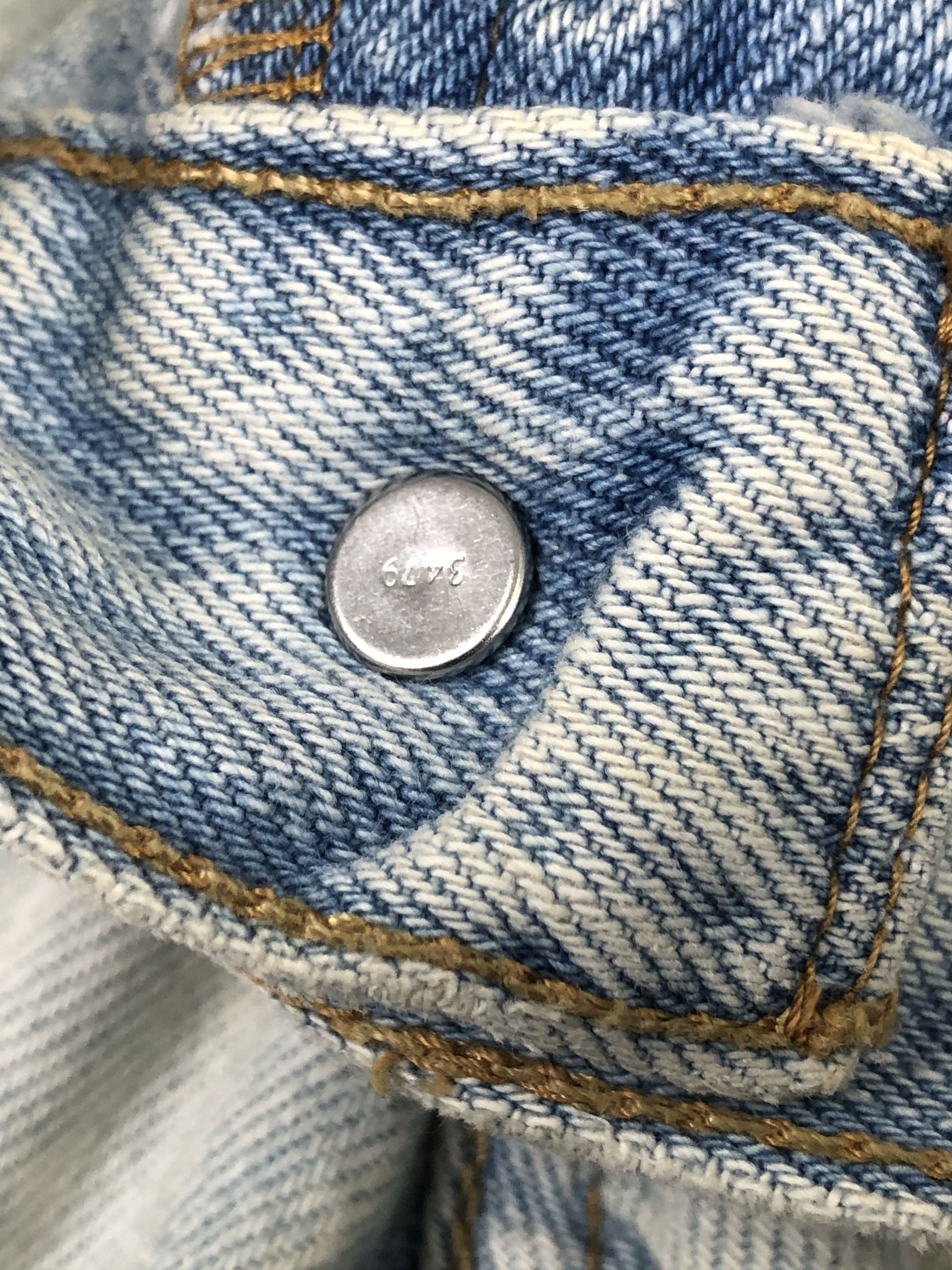 Levi's Light Washed Vintage Levis 505 Jeans DP2366 Size US 35 - 16 Thumbnail